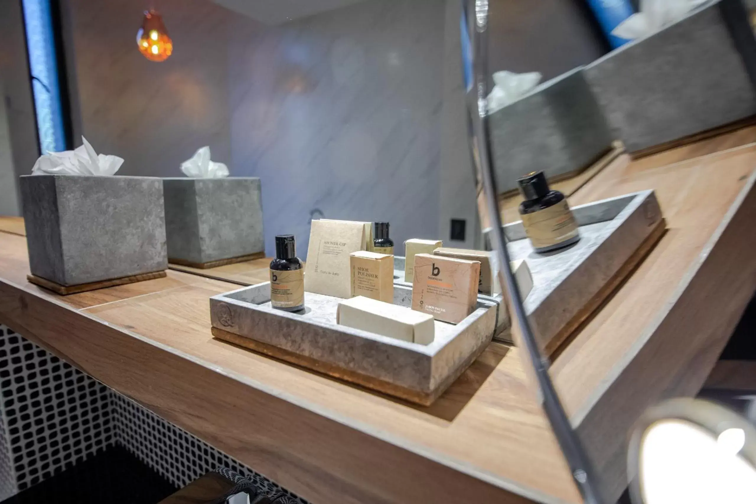 Bathroom in Becquer Hotel Guadalajara Bathroom in Becquer Hotel Guadalajara