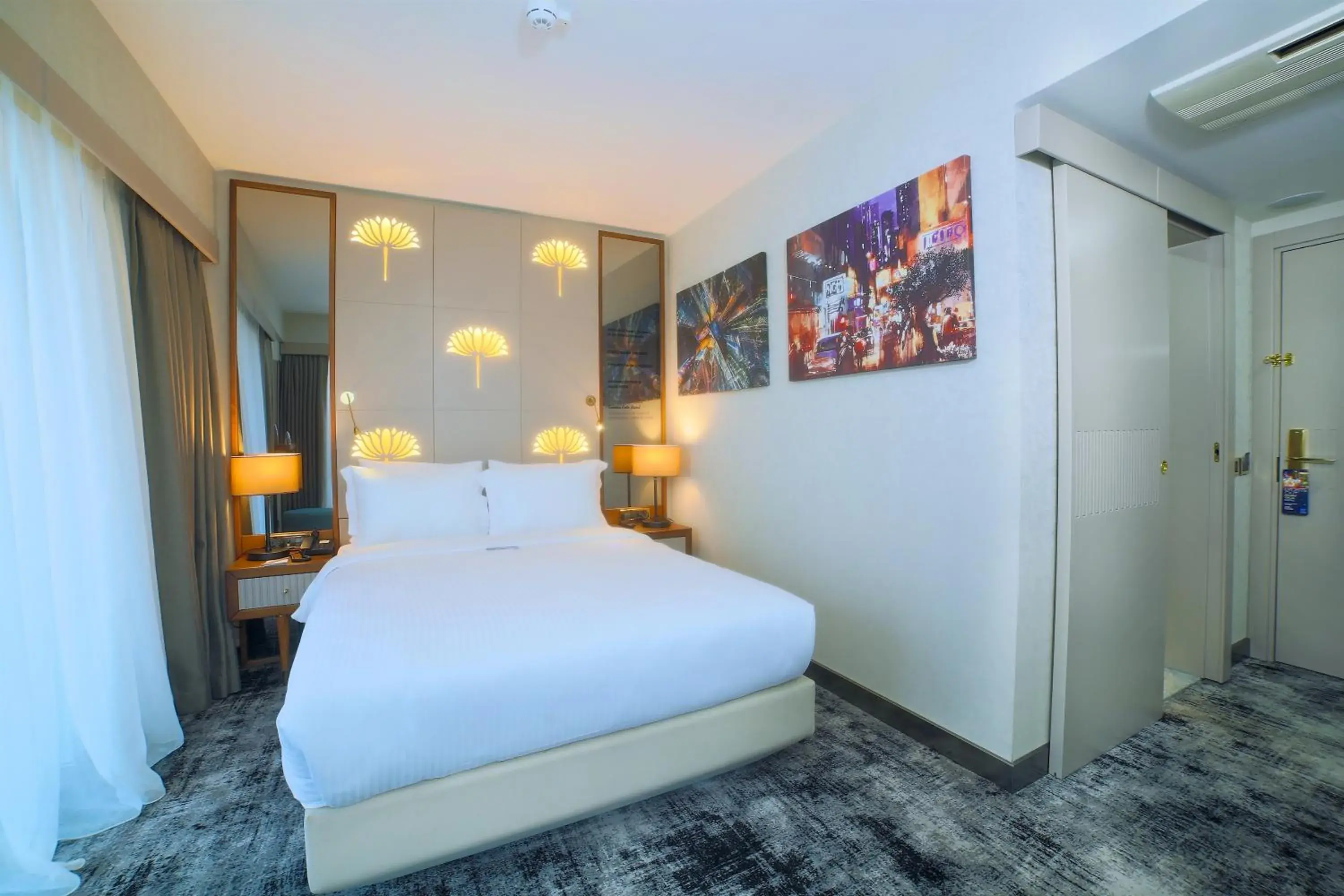 Double Room - Non-Smoking  in Tryp by Wyndham Istanbul Topkapi
