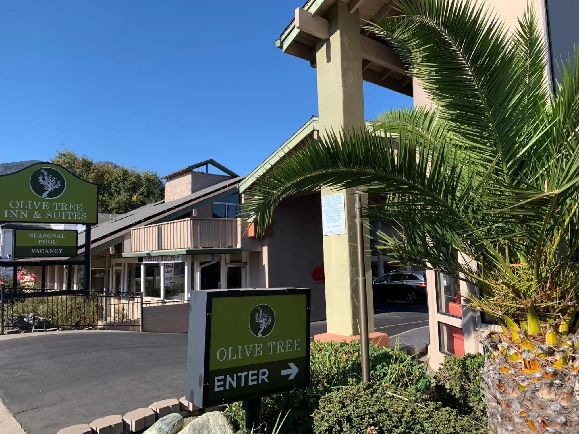 Facade/entrance, Property Building in Olive Tree Inn & Suites