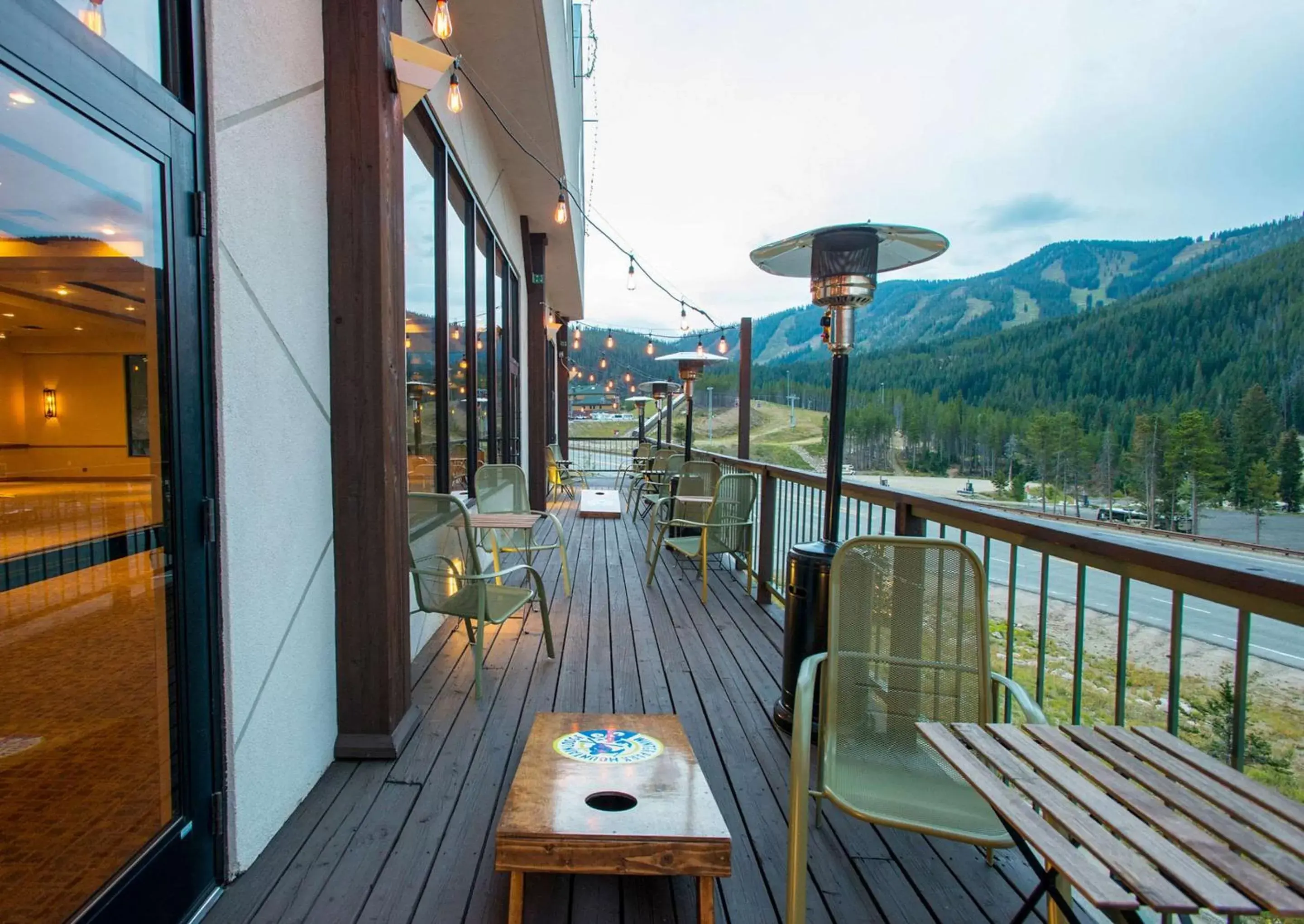 Property building in Winter Park Mountain Lodge Property building in Winter Park Mountain Lodge