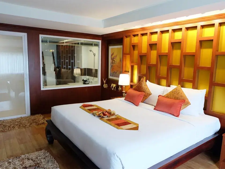 Guests, Bed in Grand Hill Resort and Spa