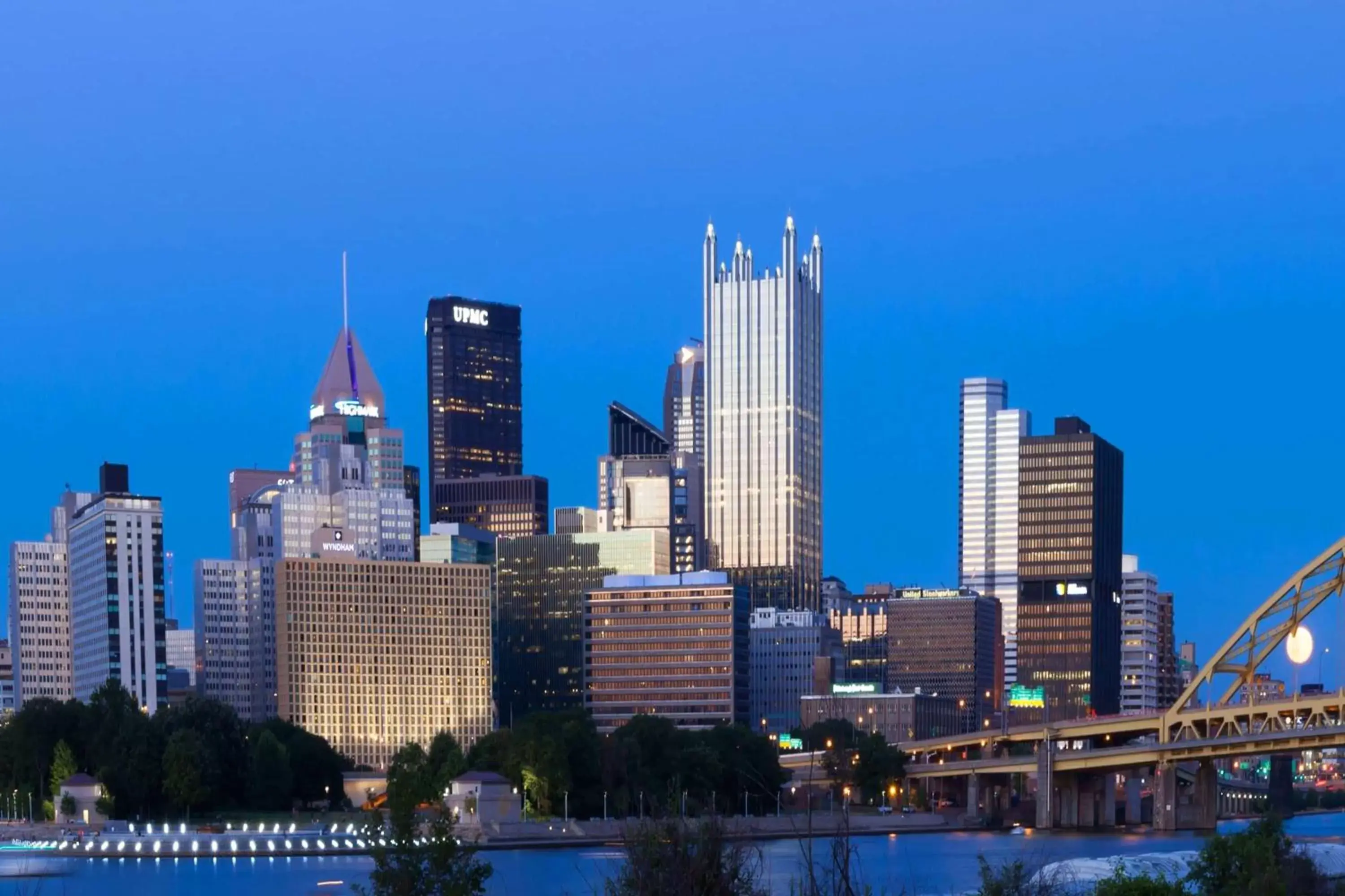 Property building in Wyndham Grand Pittsburgh Property building in Wyndham Grand Pittsburgh