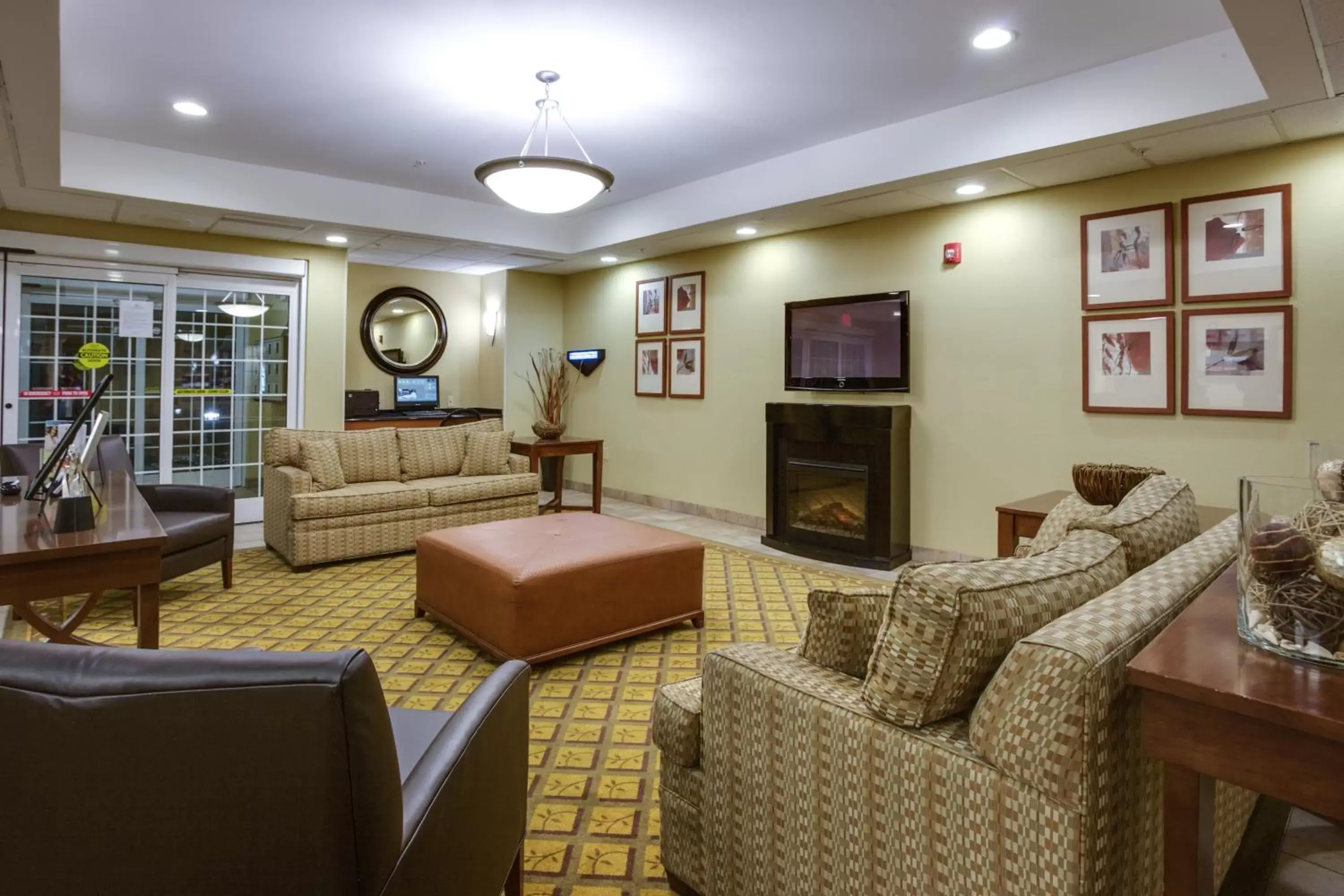 Property building, Seating Area in Candlewood Suites Richmond Airport, an IHG Hotel