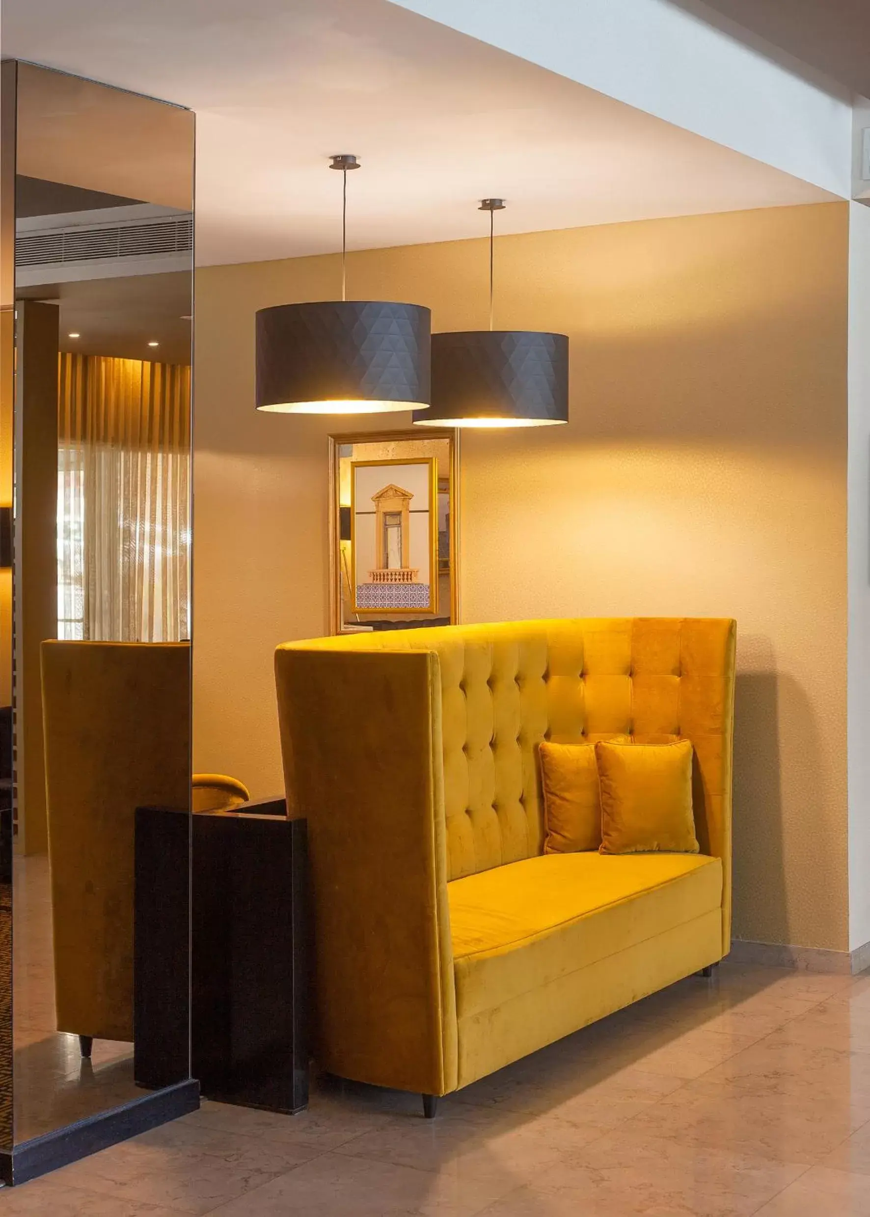 Living room, Seating Area in Lutecia Smart Design Hotel