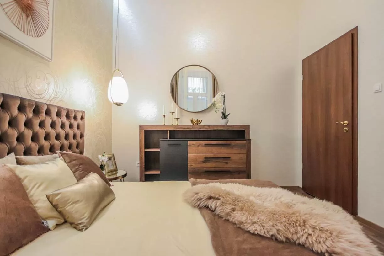 Bedroom, Bed in Bengt Apartment Dohány Str.