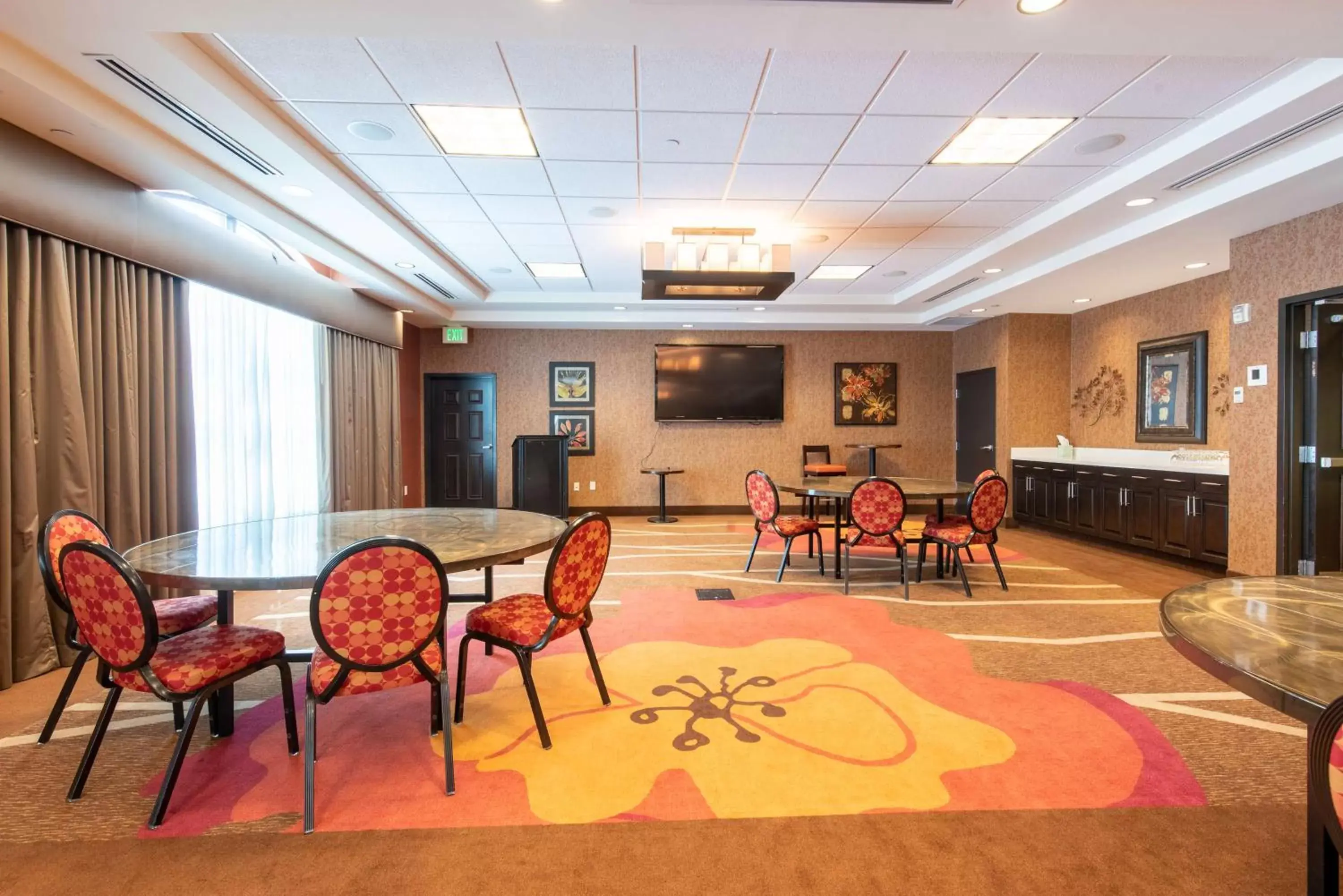 Meeting/conference room, Restaurant/Places to Eat in Hilton Garden Inn Ogden