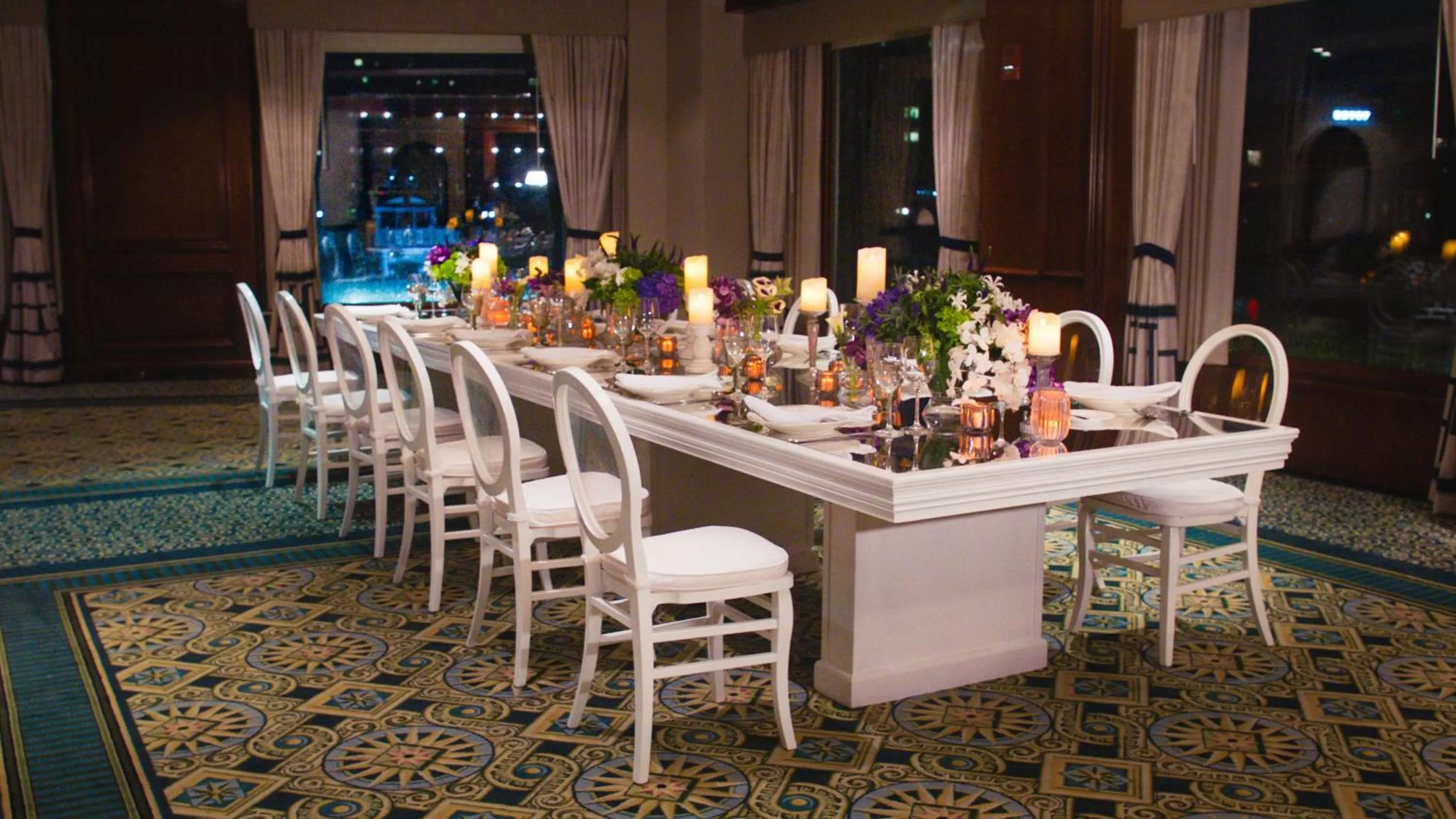 Restaurant/places to eat in Boston Harbor Hotel