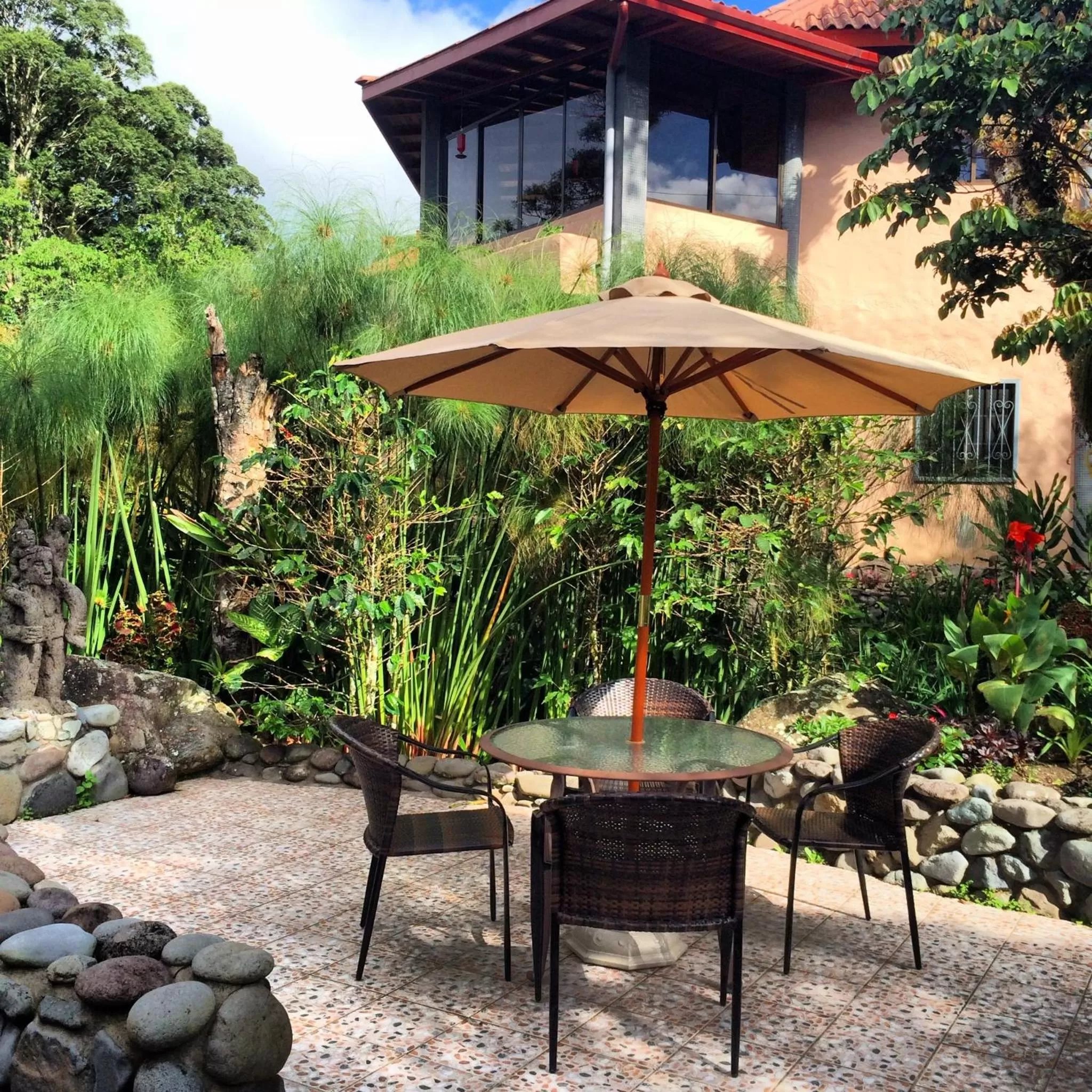 Garden in The Inn at Palo Alto