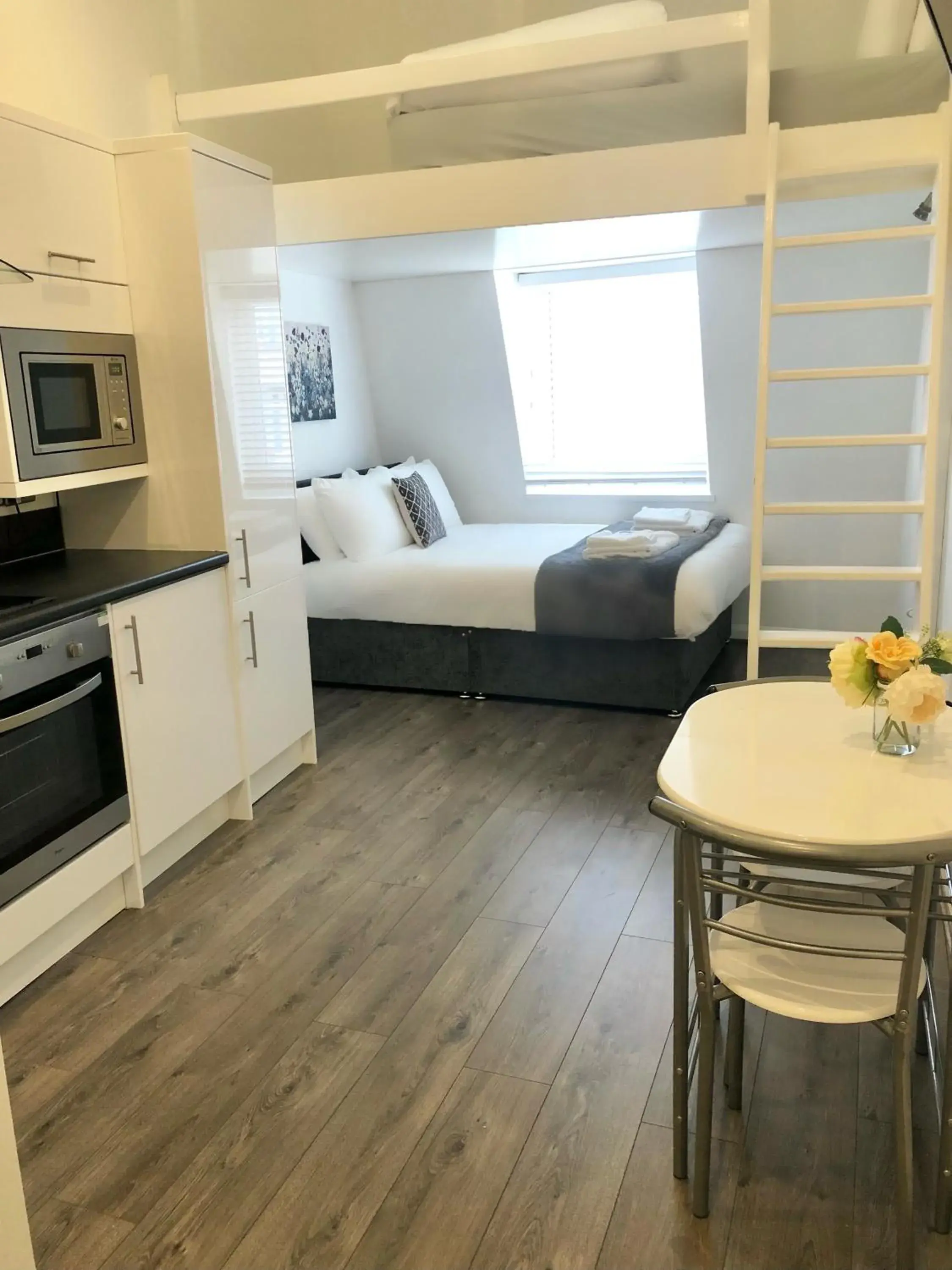 Loft Family Studio in FoxHouse Studio Apartments Loft Family Studio in FoxHouse Studio Apartments