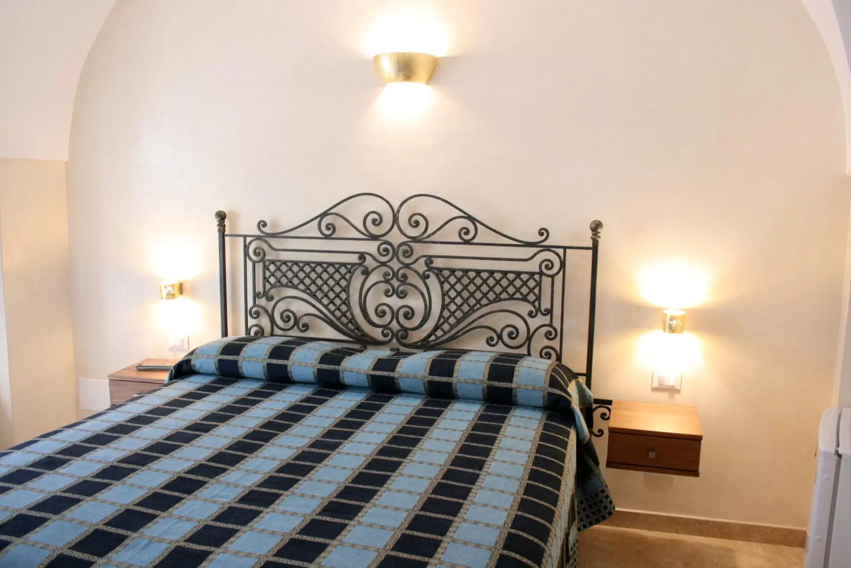 Bed in Dimora Storica ''Casa Sicuro''