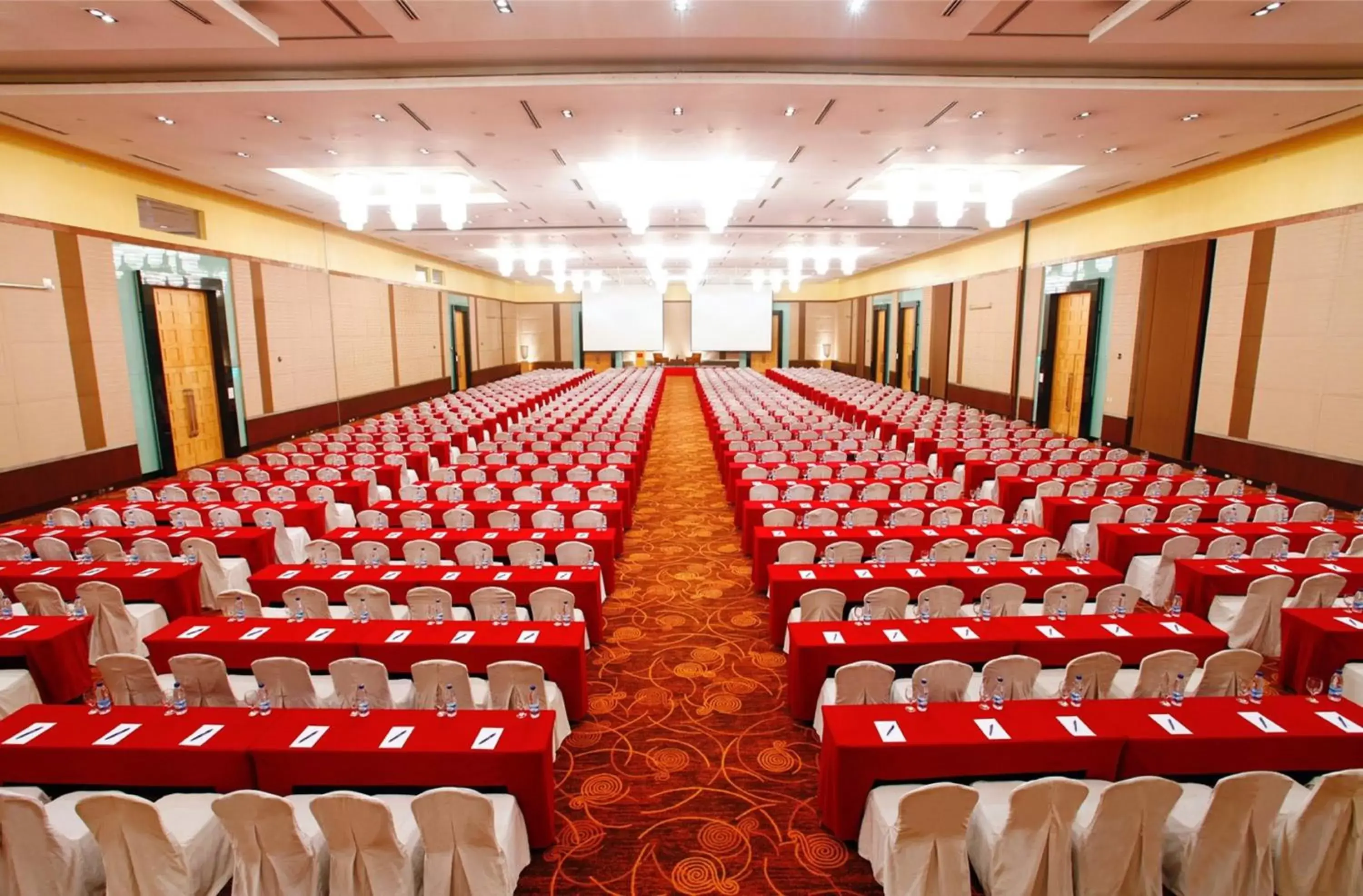 Meeting/conference room, Banquet Facilities in Crowne Plaza Manila Galleria, an IHG Hotel