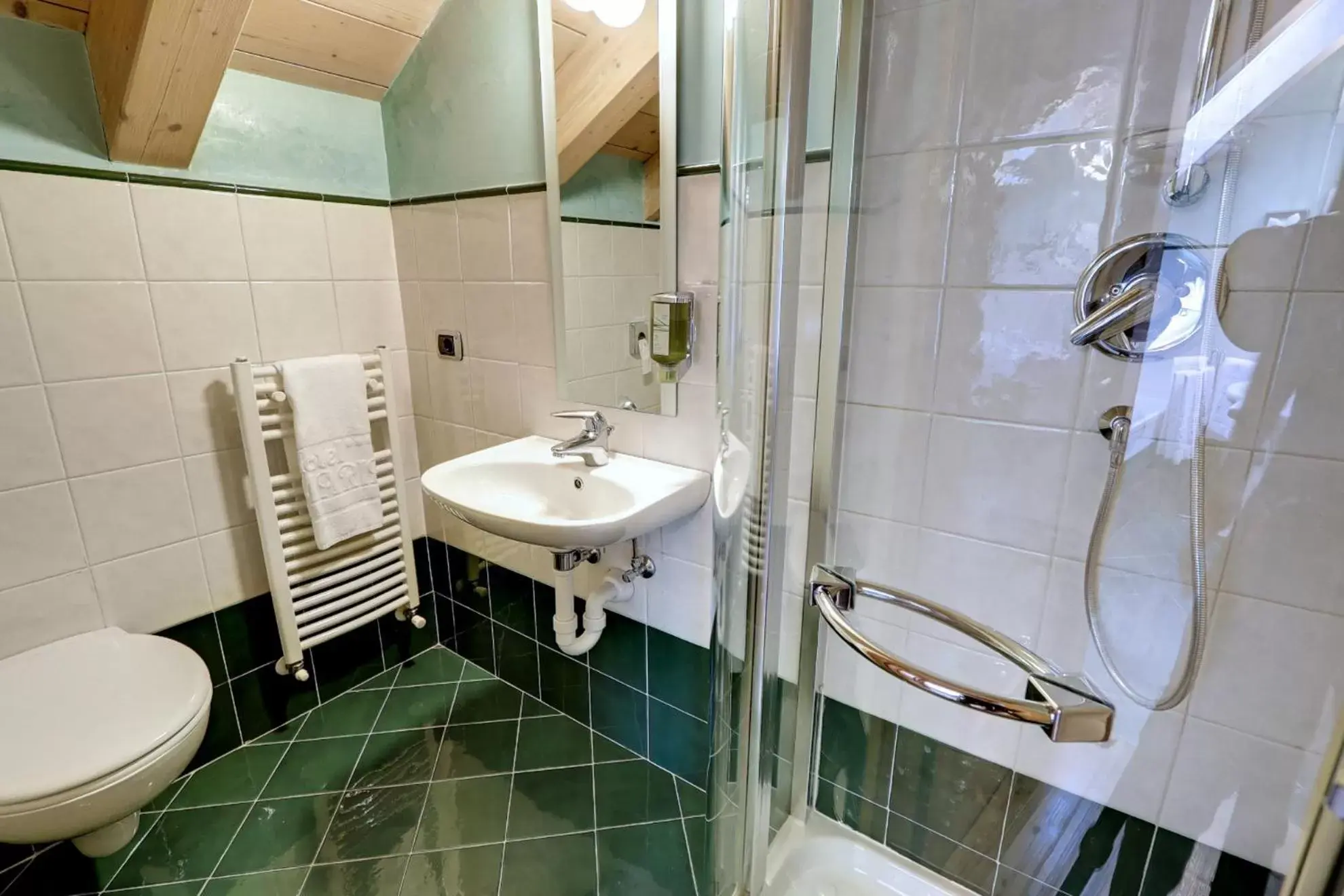 Bathroom in Leading Relax Hotel Maria