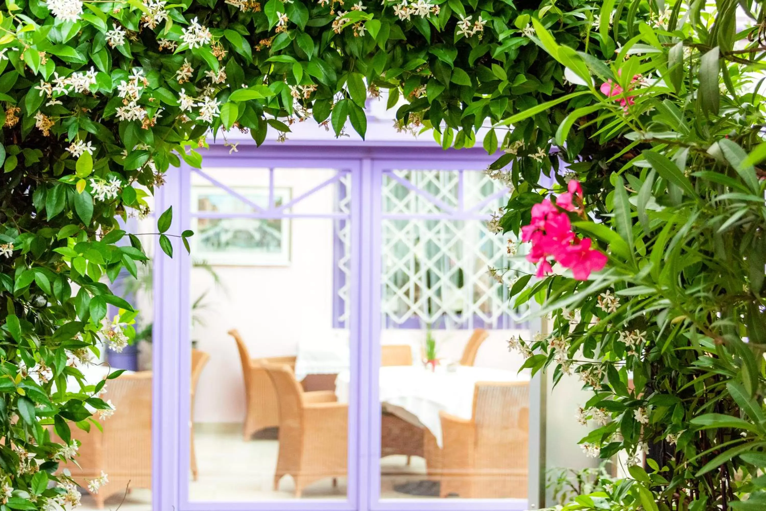 Patio in Hotel Ristorante Lewald