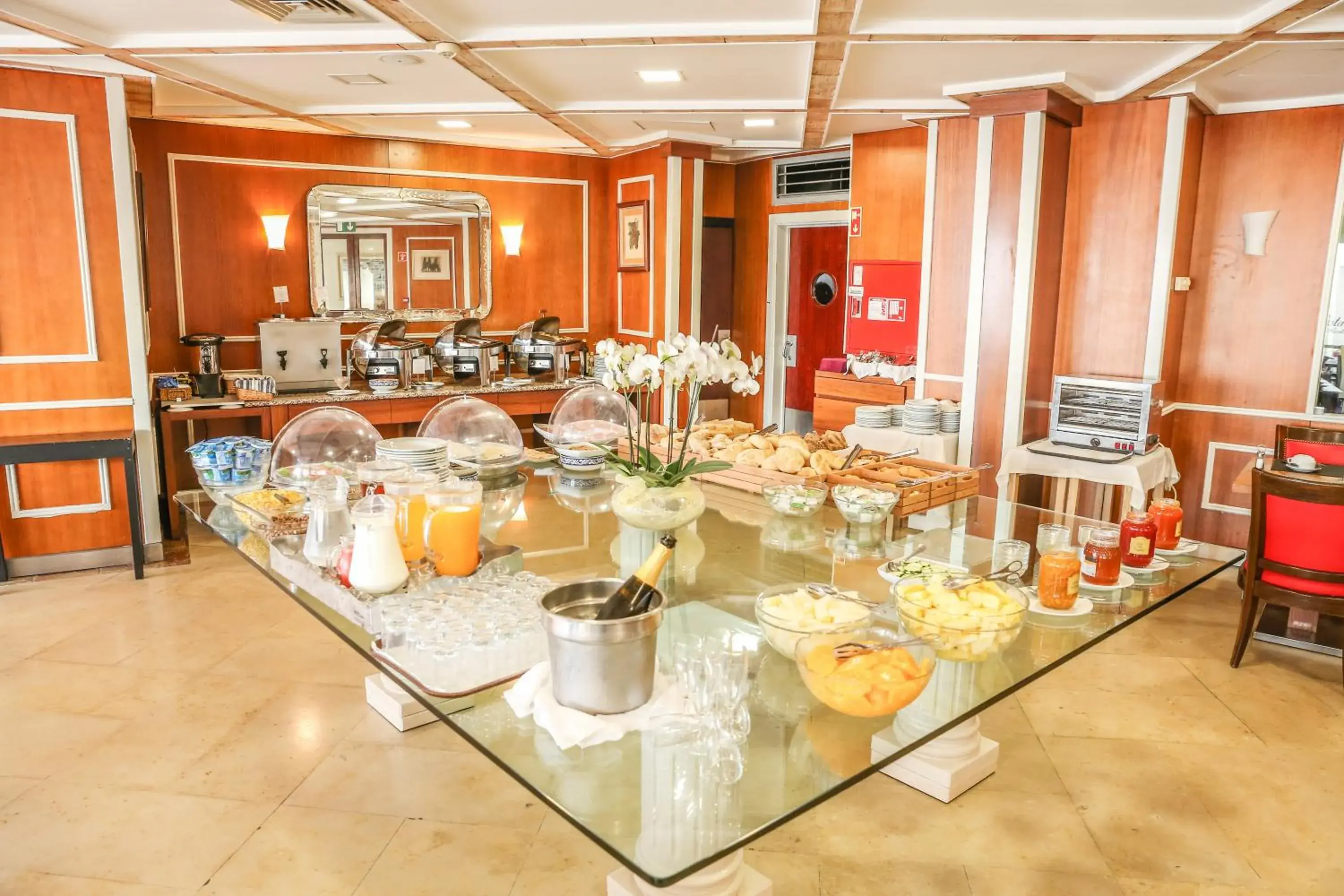 Restaurant/Places to Eat in Boa Vista Hotel & Spa - Adults Only