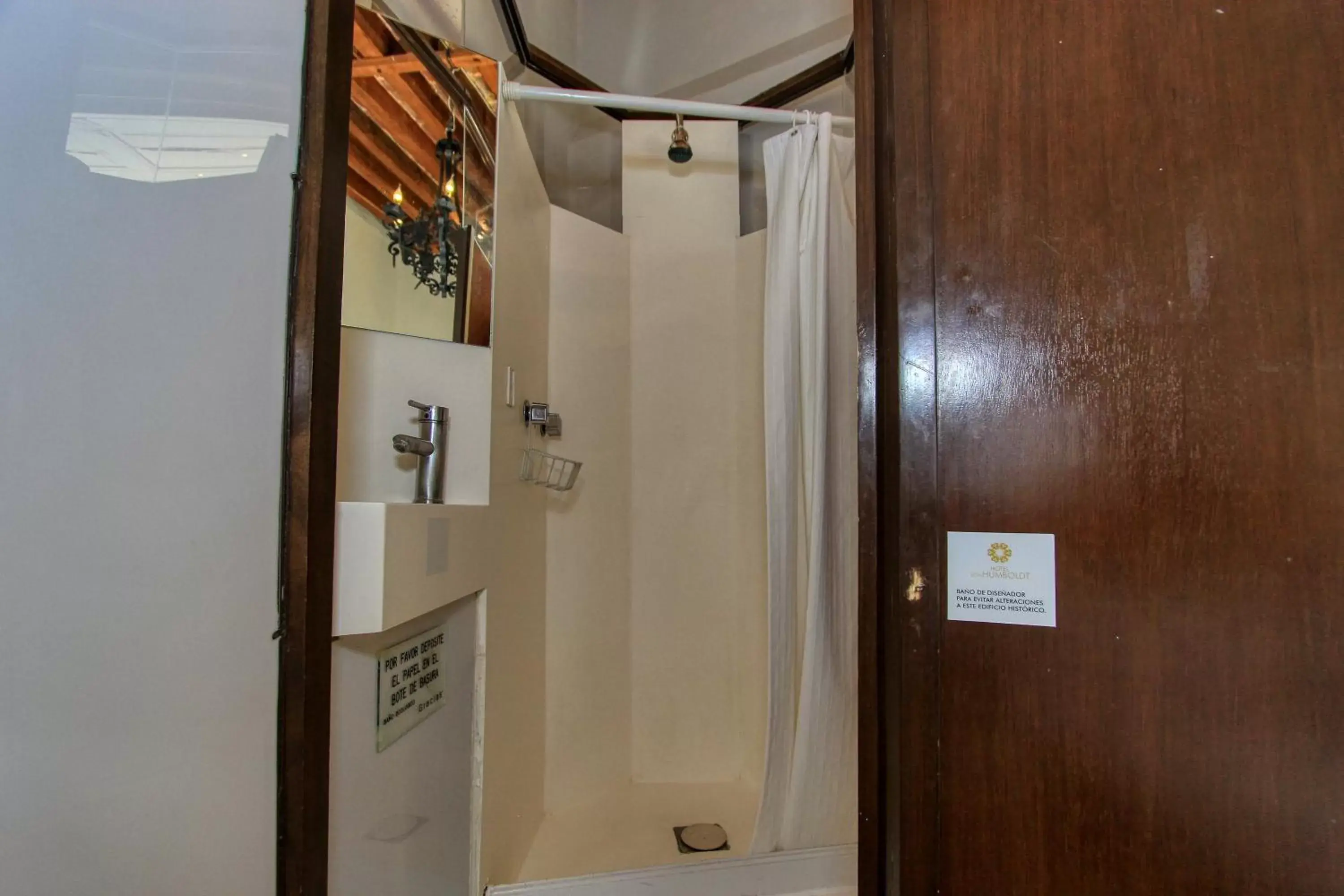 Bathroom in Hotel Mansion Von Humboldt