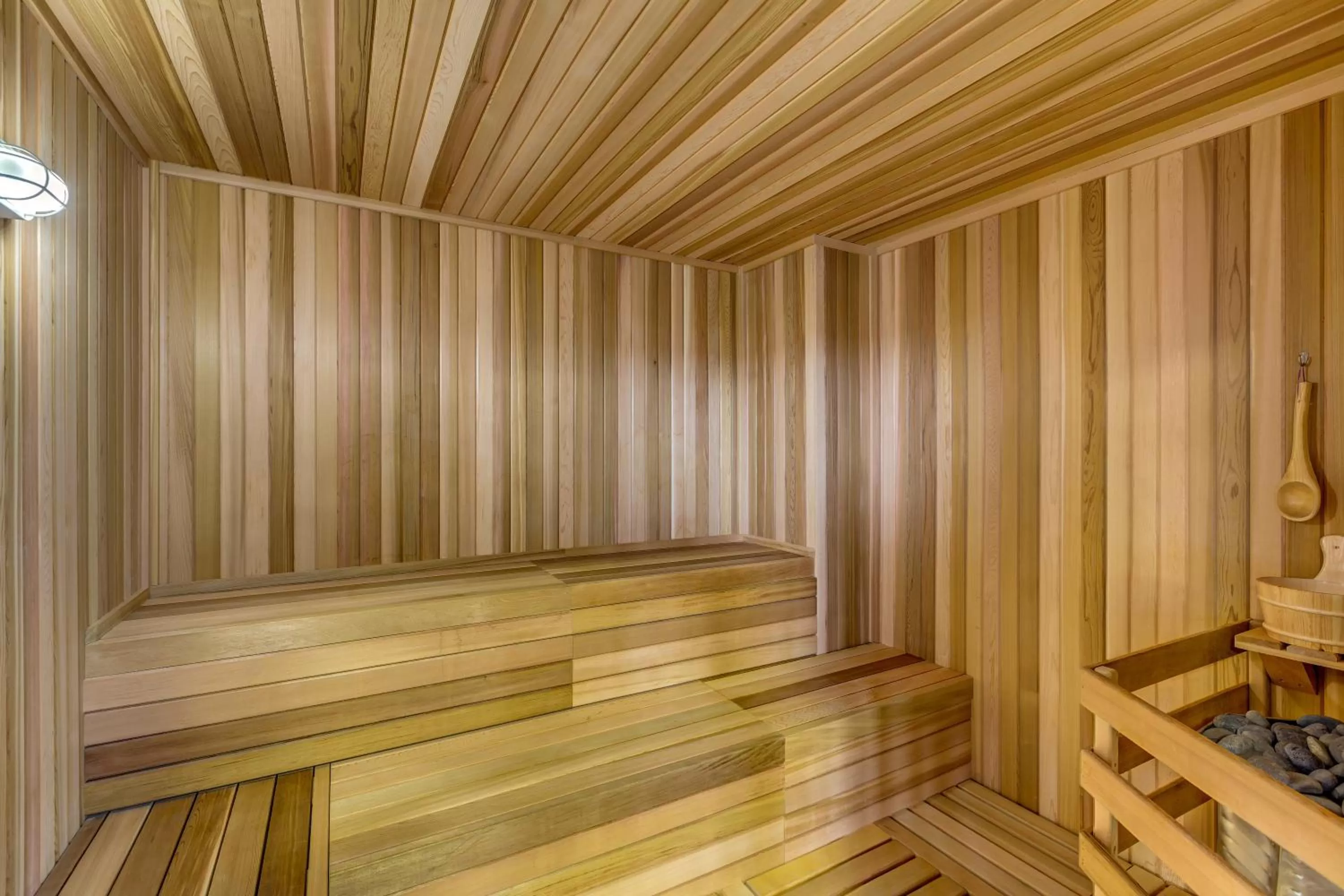 Spa and wellness centre/facilities in Holiday Inn & Suites Bellingham by IHG