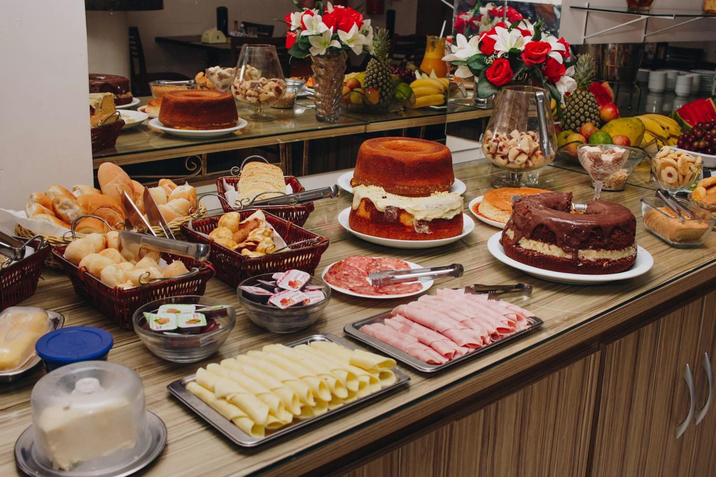 Breakfast in Samir Hotel Business