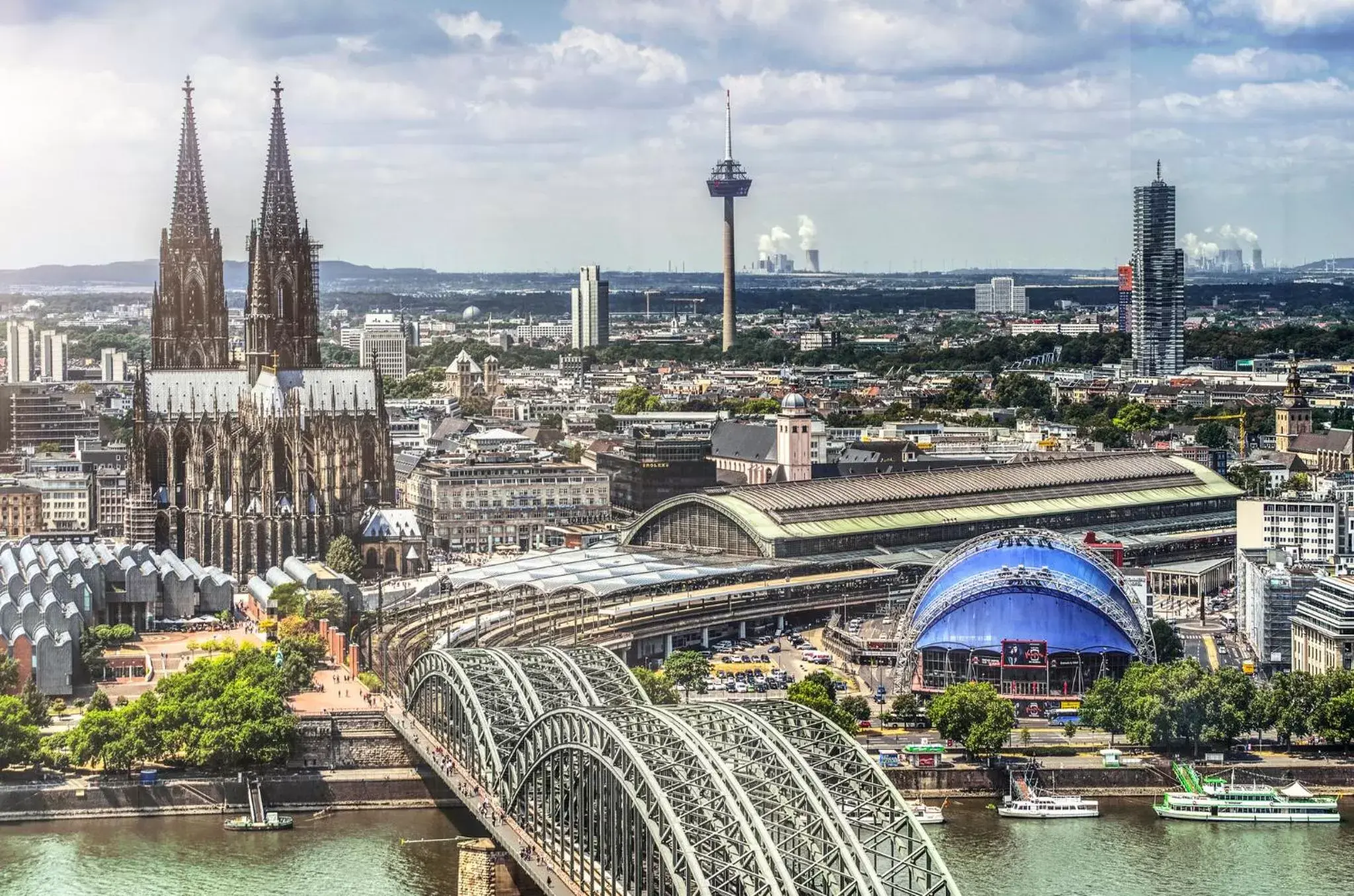 Area and facilities in Holiday Inn Express Cologne Troisdorf, an IHG Hotel