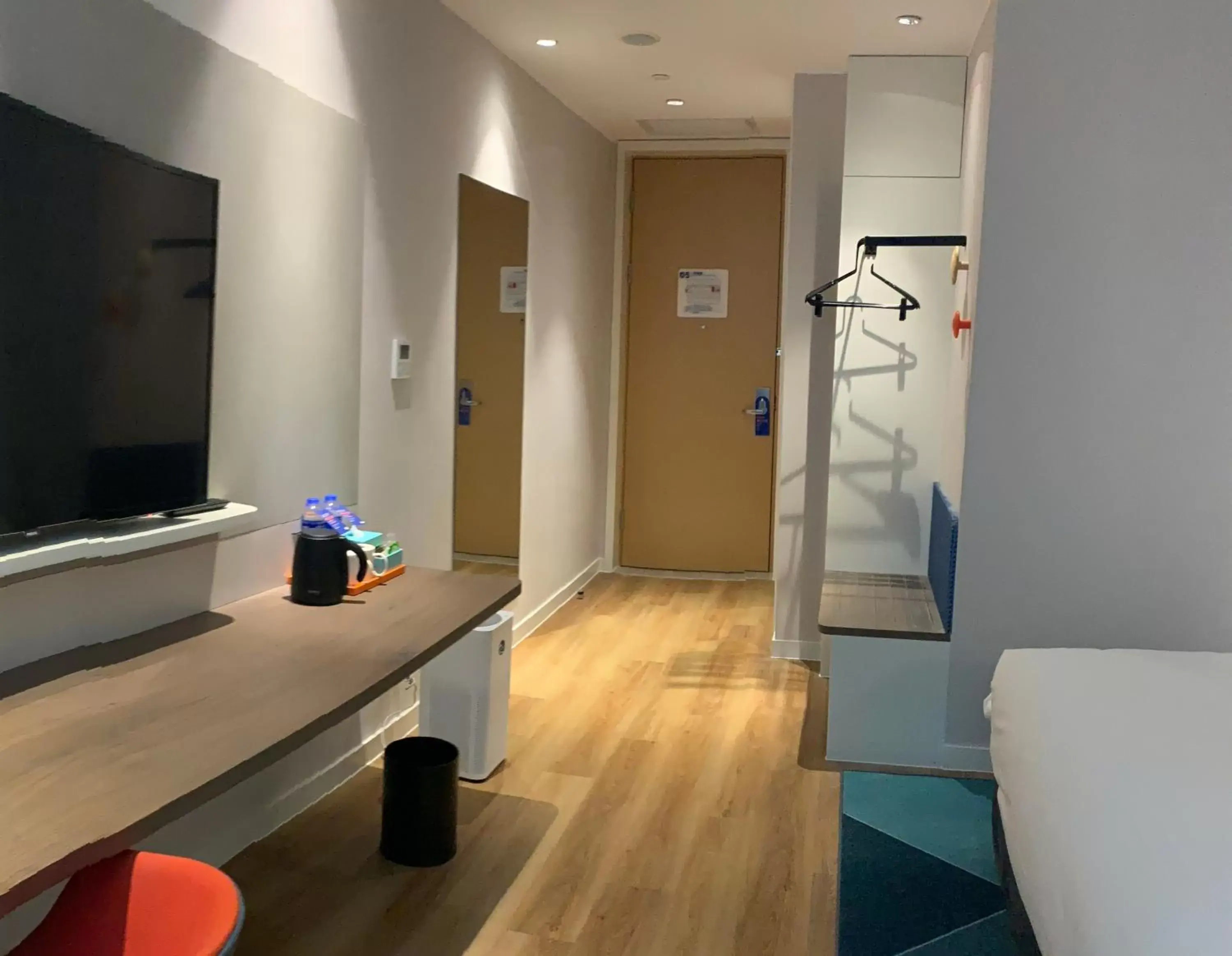 Bed in Holiday Inn Express Shanghai Kangqiao by IHG Bed in Holiday Inn Express Shanghai Kangqiao by IHG