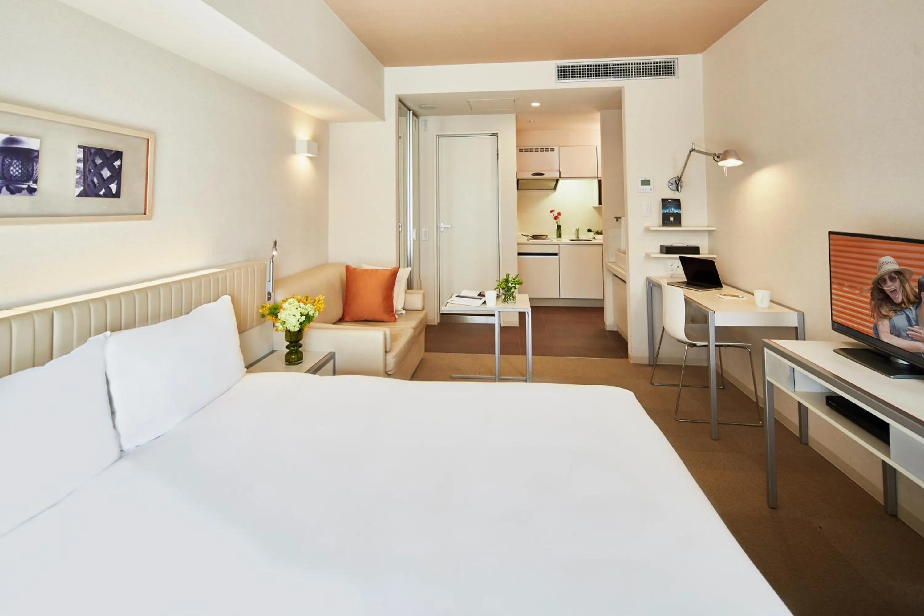 Living room, Bed in Citadines Kyoto Karasuma-Gojo