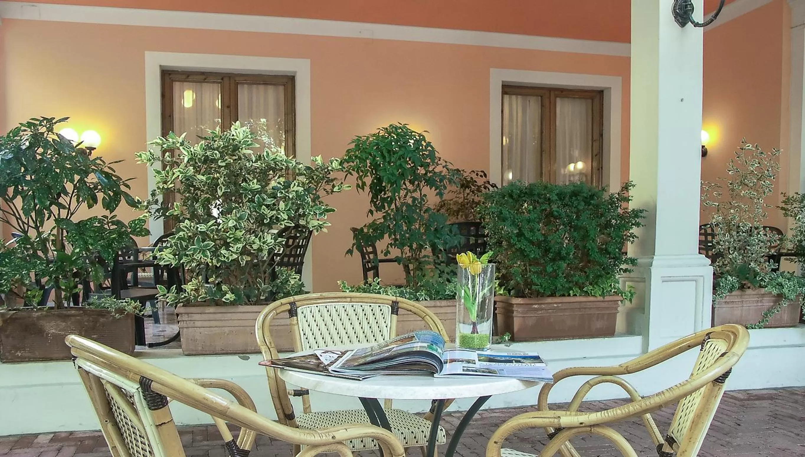 Facade/entrance in Hotel Boston