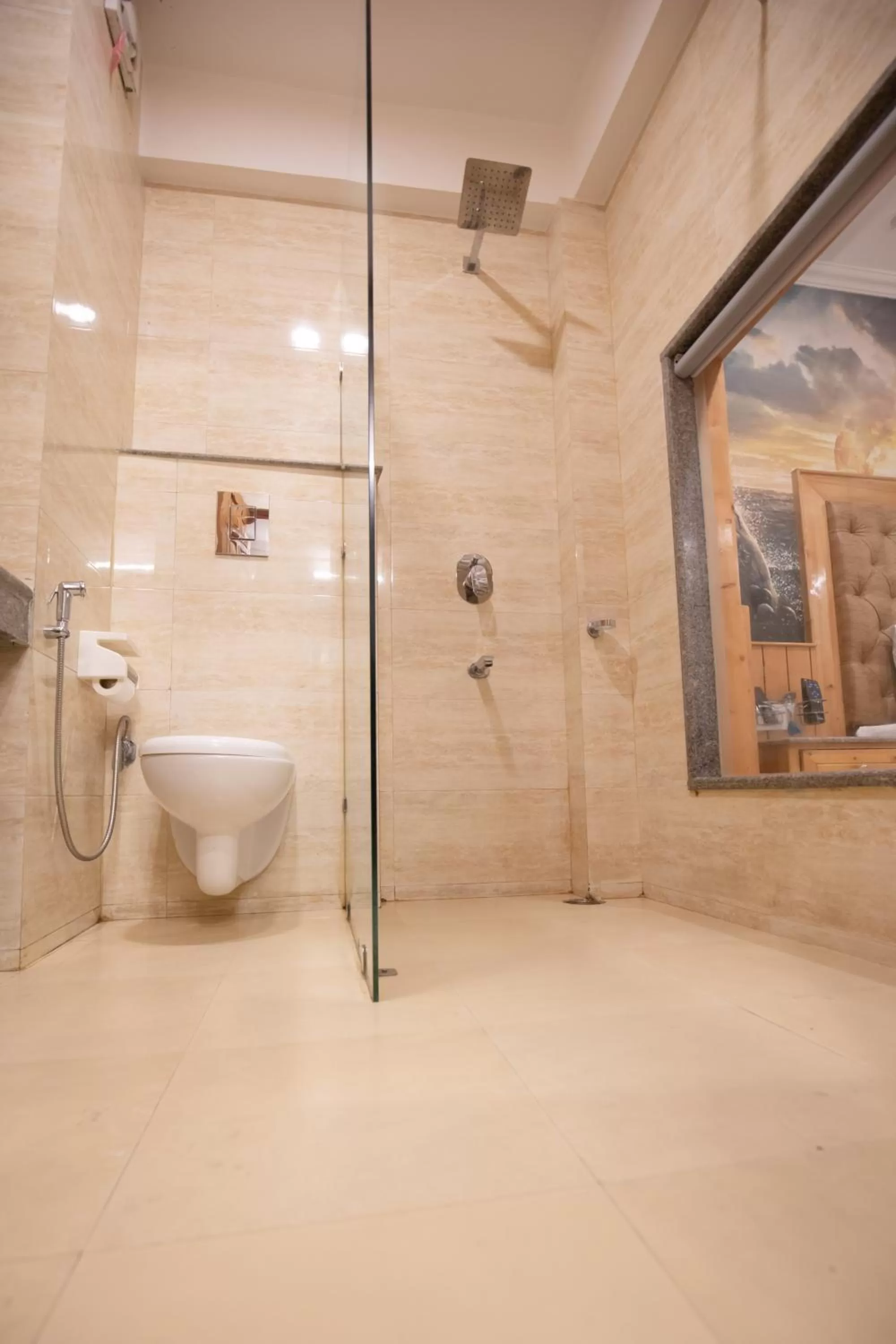 Toilet, Bathroom in Hotel Old Smugglers with Balcony mountain view(A/C hot and Cold)