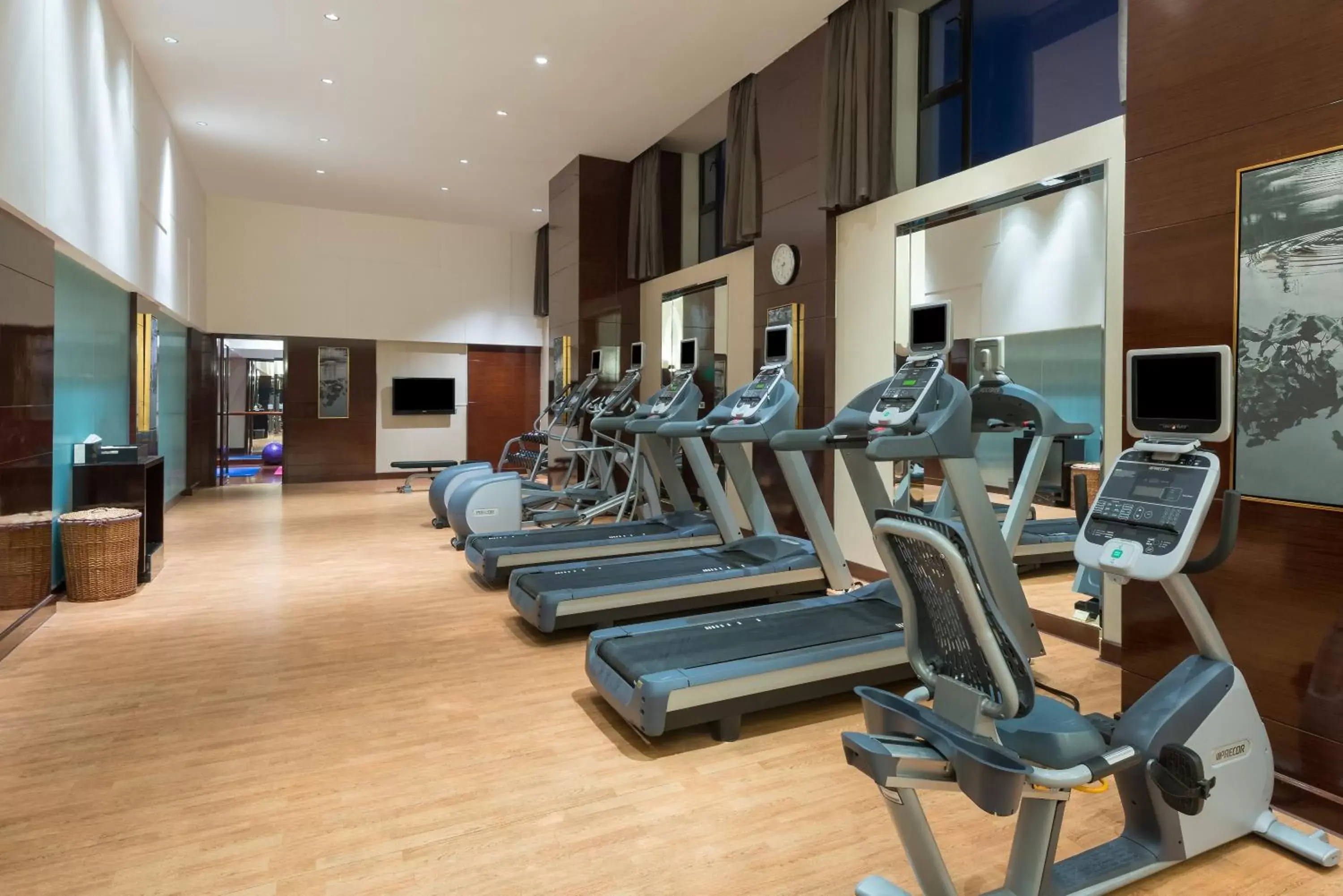 Fitness centre/facilities, Fitness Center/Facilities in Crowne Plaza Chengdu Panda Garden, an IHG Hotel