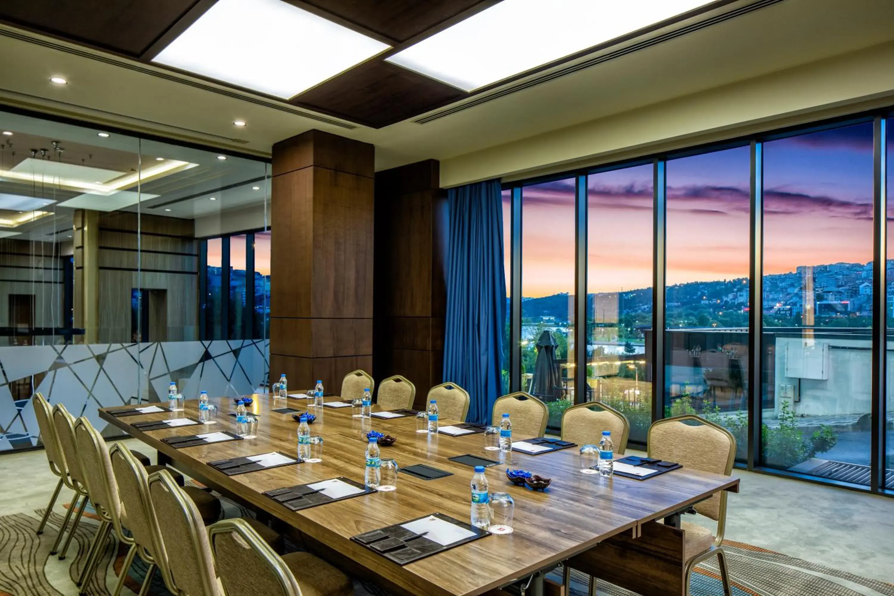 Business facilities in Clarion Hotel Golden Horn