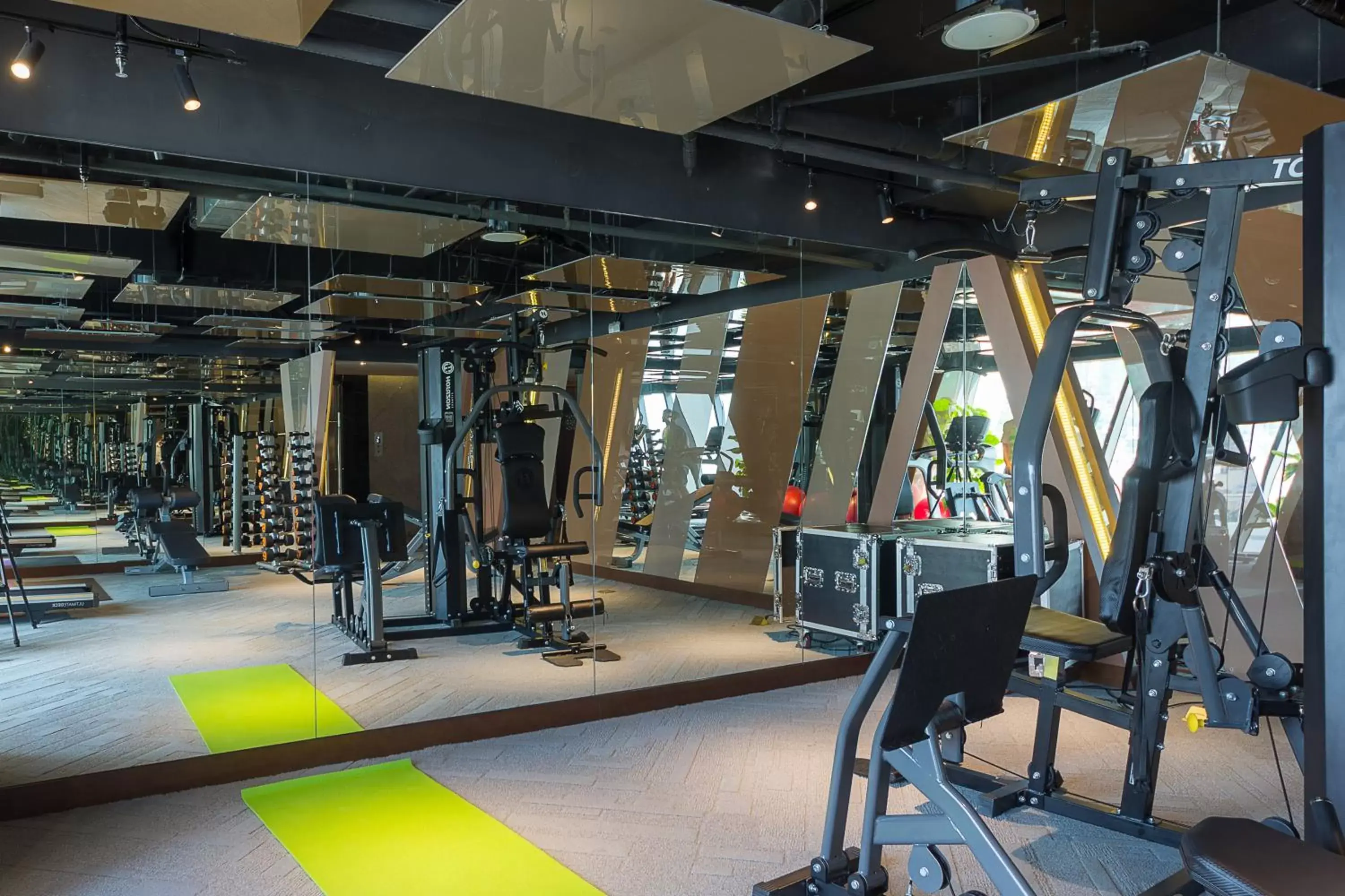 Fitness centre/facilities, Fitness Center/Facilities in Boton Blue Hotel & Spa