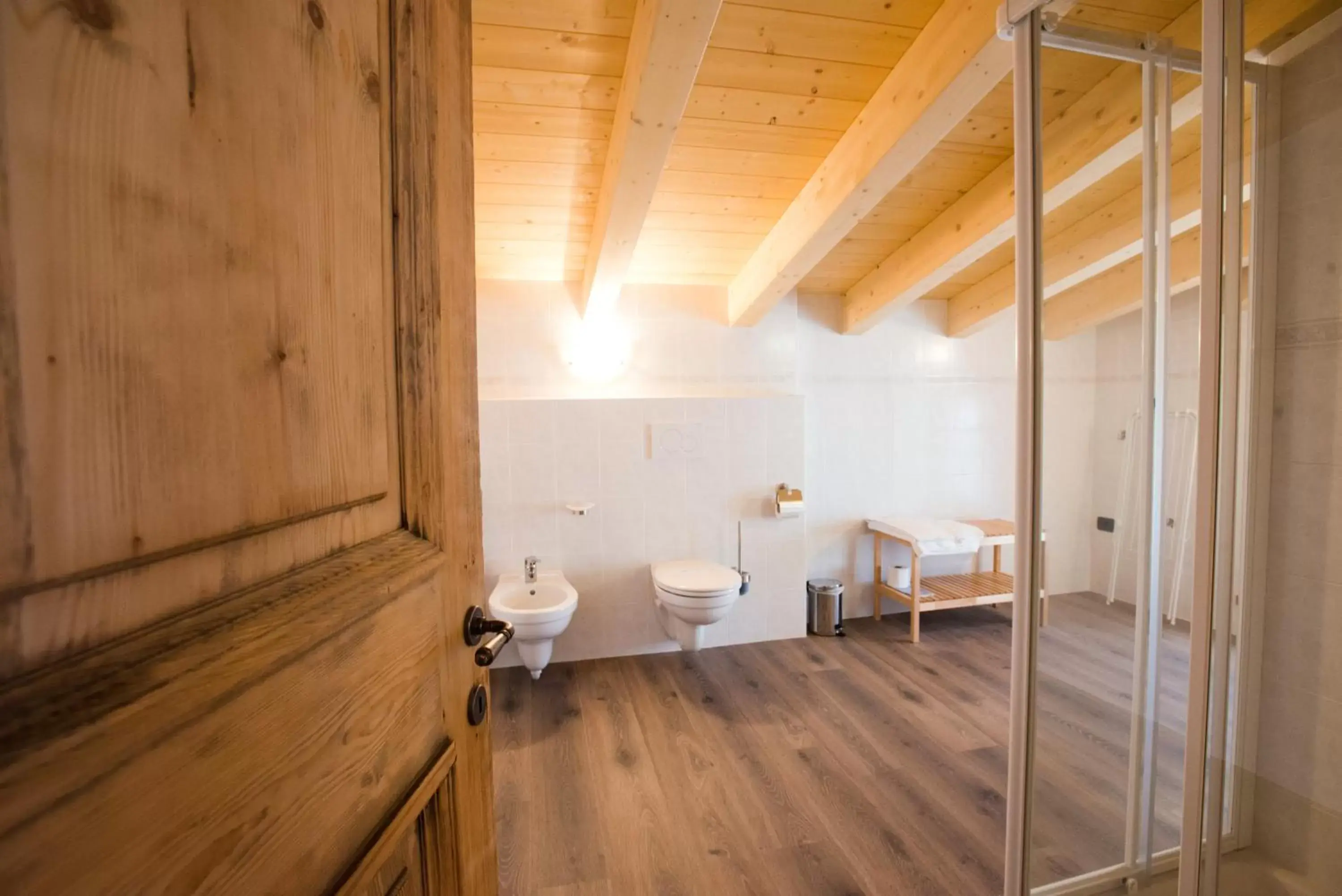 Bathroom, Kitchen/Kitchenette in Hotel Garni Le Corti