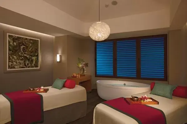 Spa and wellness centre/facilities, Bathroom in Dreams Playa Mujeres Golf & Spa Resort - All Inclusive