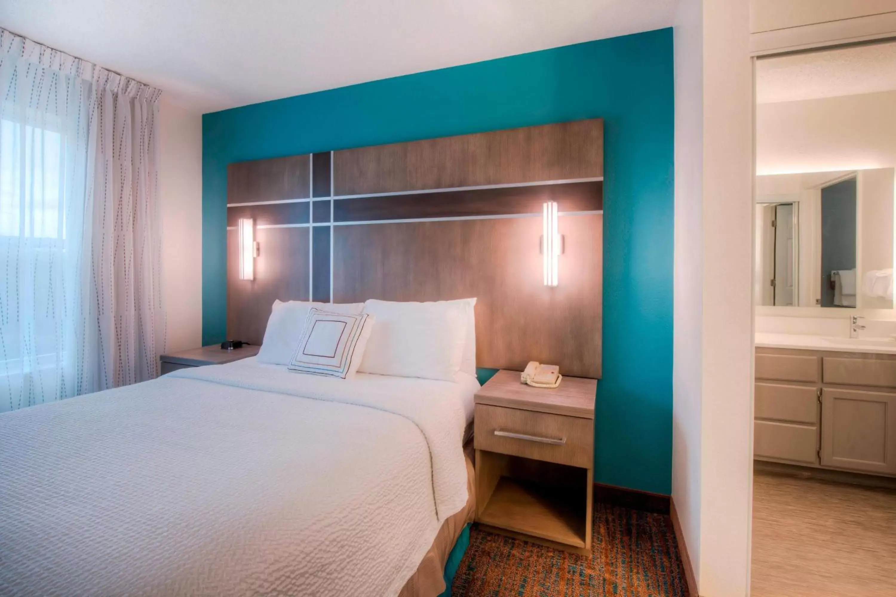 Bedroom, Bed in Residence Inn by Marriott Wilmington Landfall