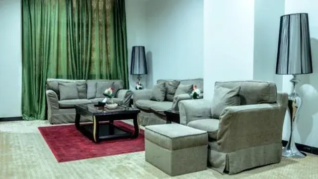 Living room, Seating Area in Doha Dynasty Hotel