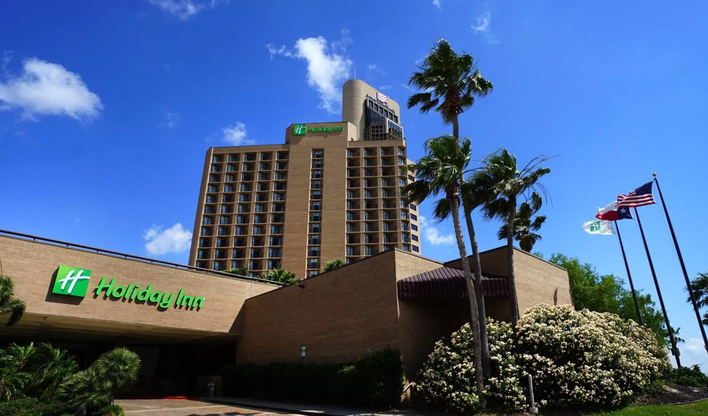 Property building in Holiday Inn Corpus Christi Downtown Marina, an IHG Hotel