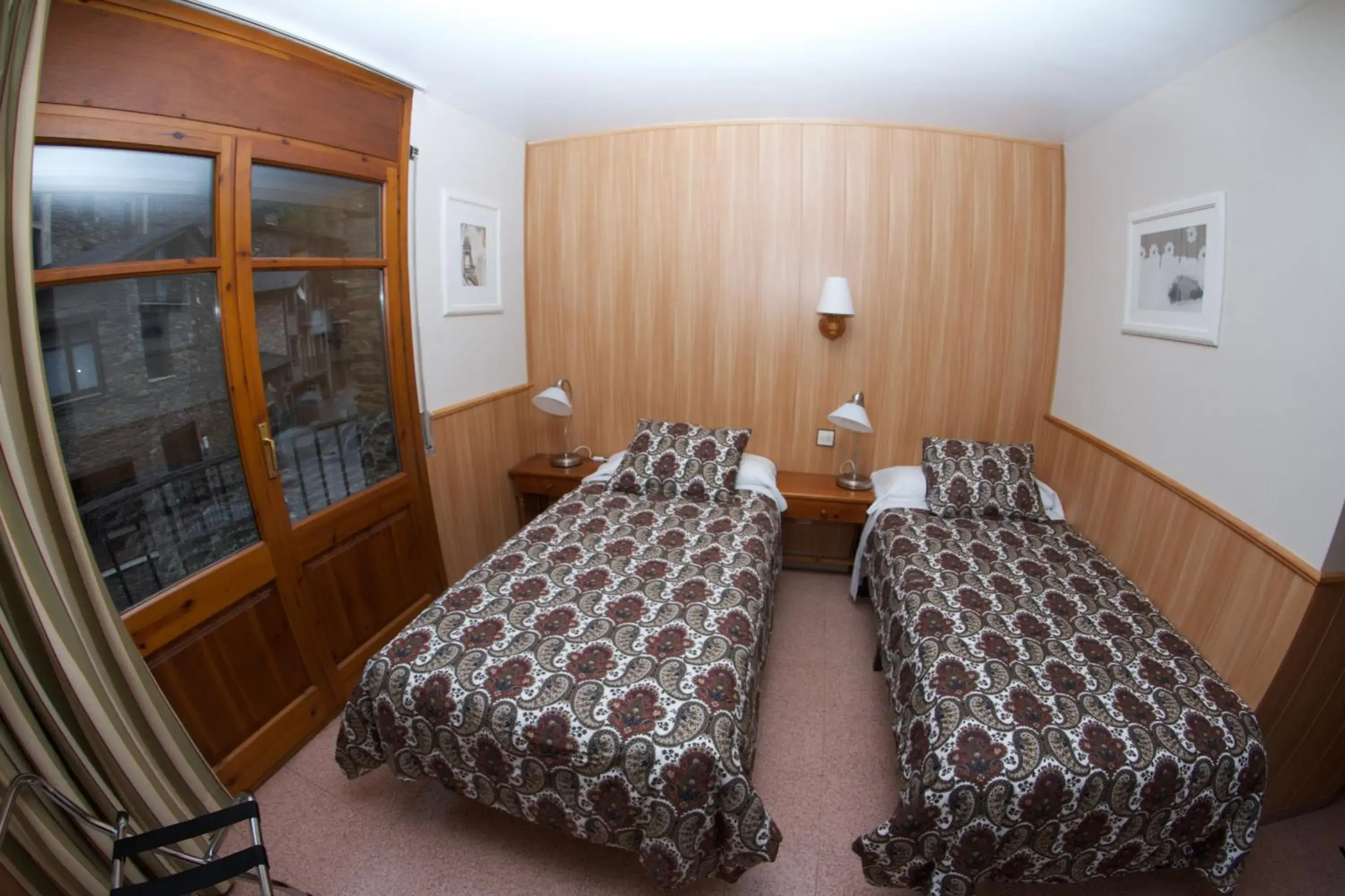 Photo of the whole room, Bed in Hotel Comapedrosa