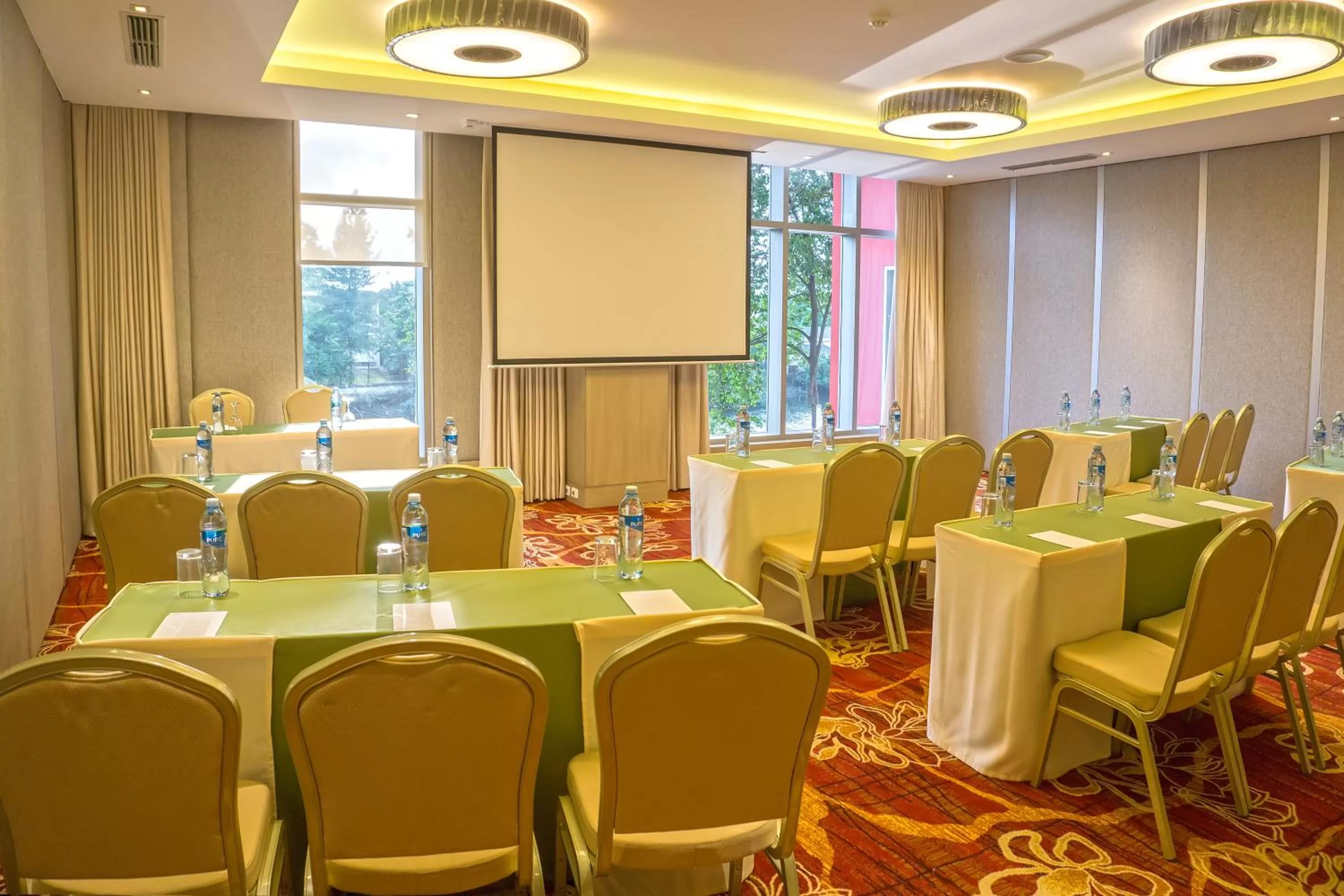 Meeting/conference room in Radisson Hotel Guayaquil