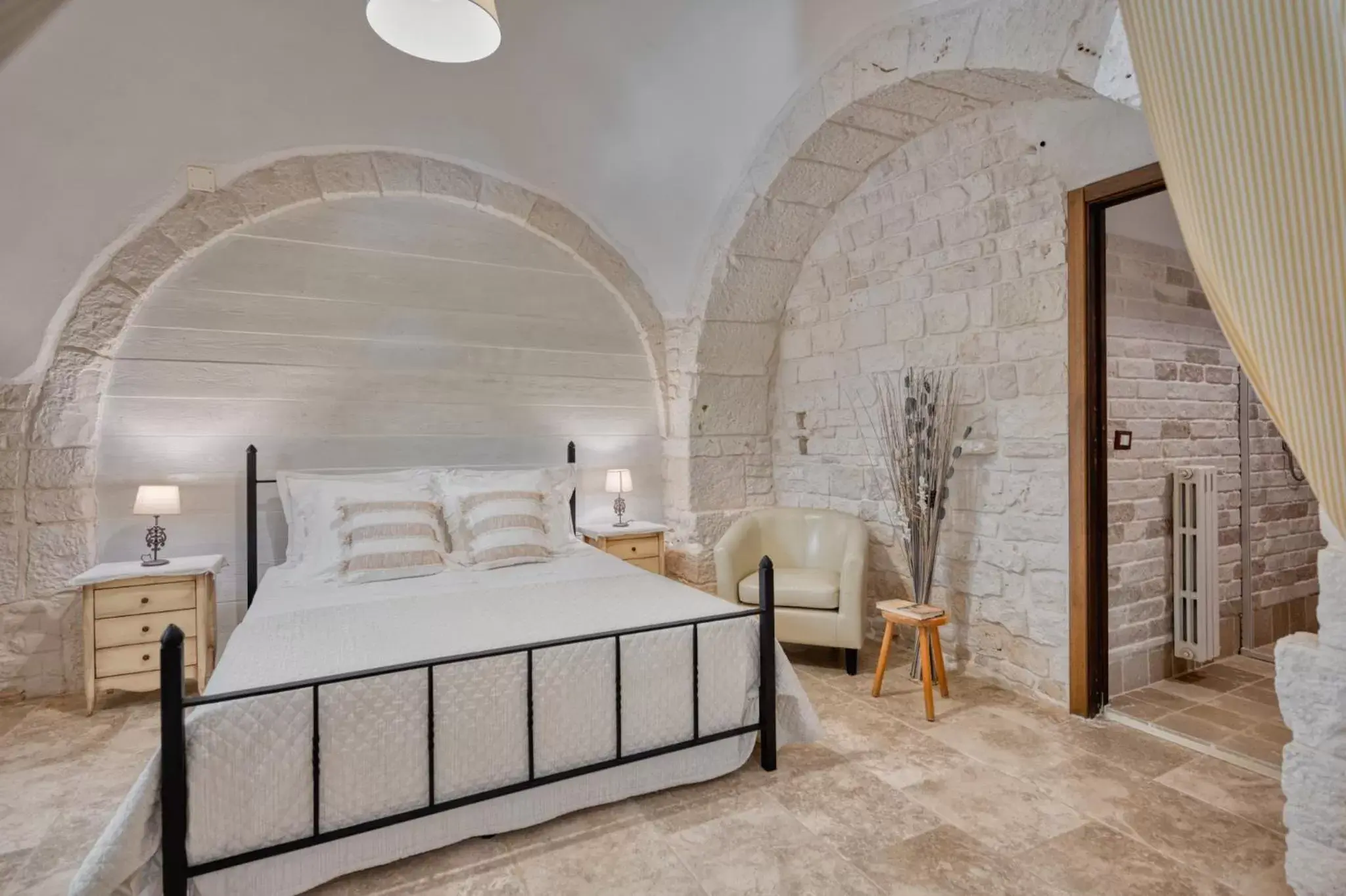 Bed in Trulli D'autore