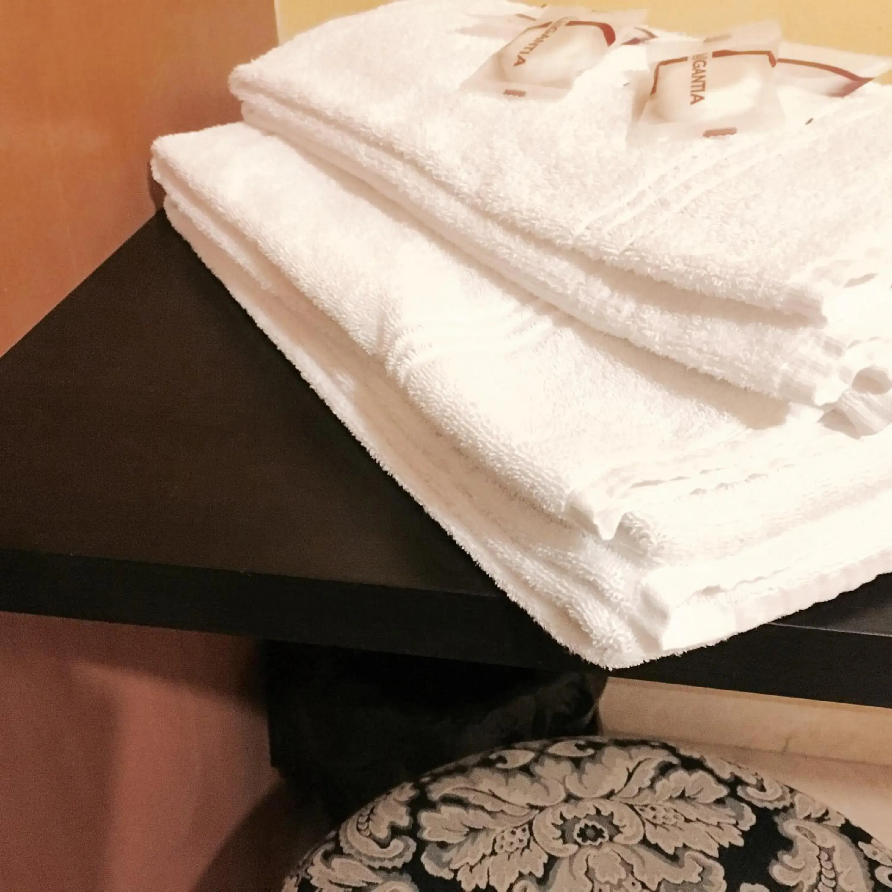Bathroom, Bed in Hotel Fiorenza