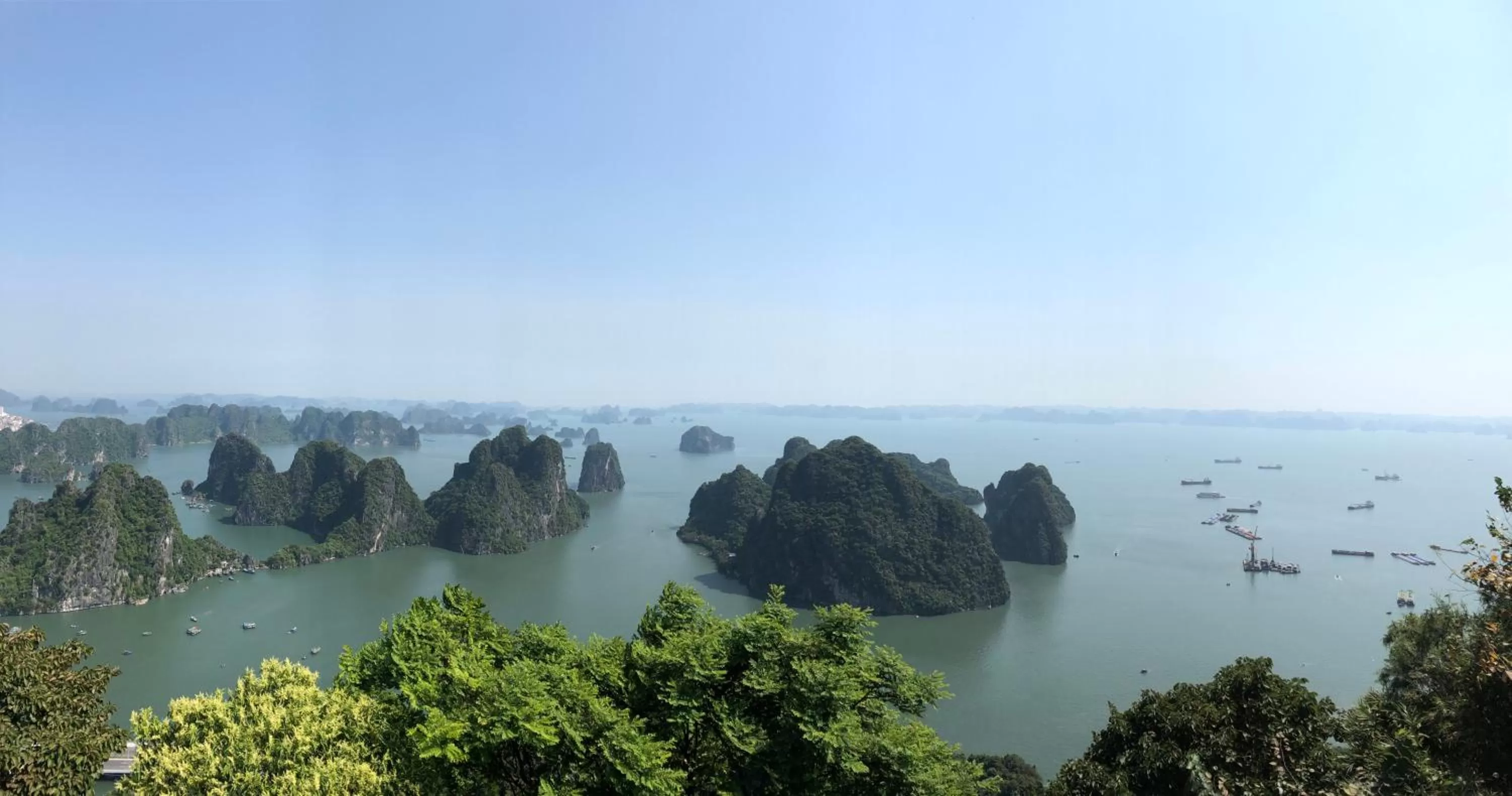 Natural landscape in Viet Nhat Halong Hotel - Bai Chay