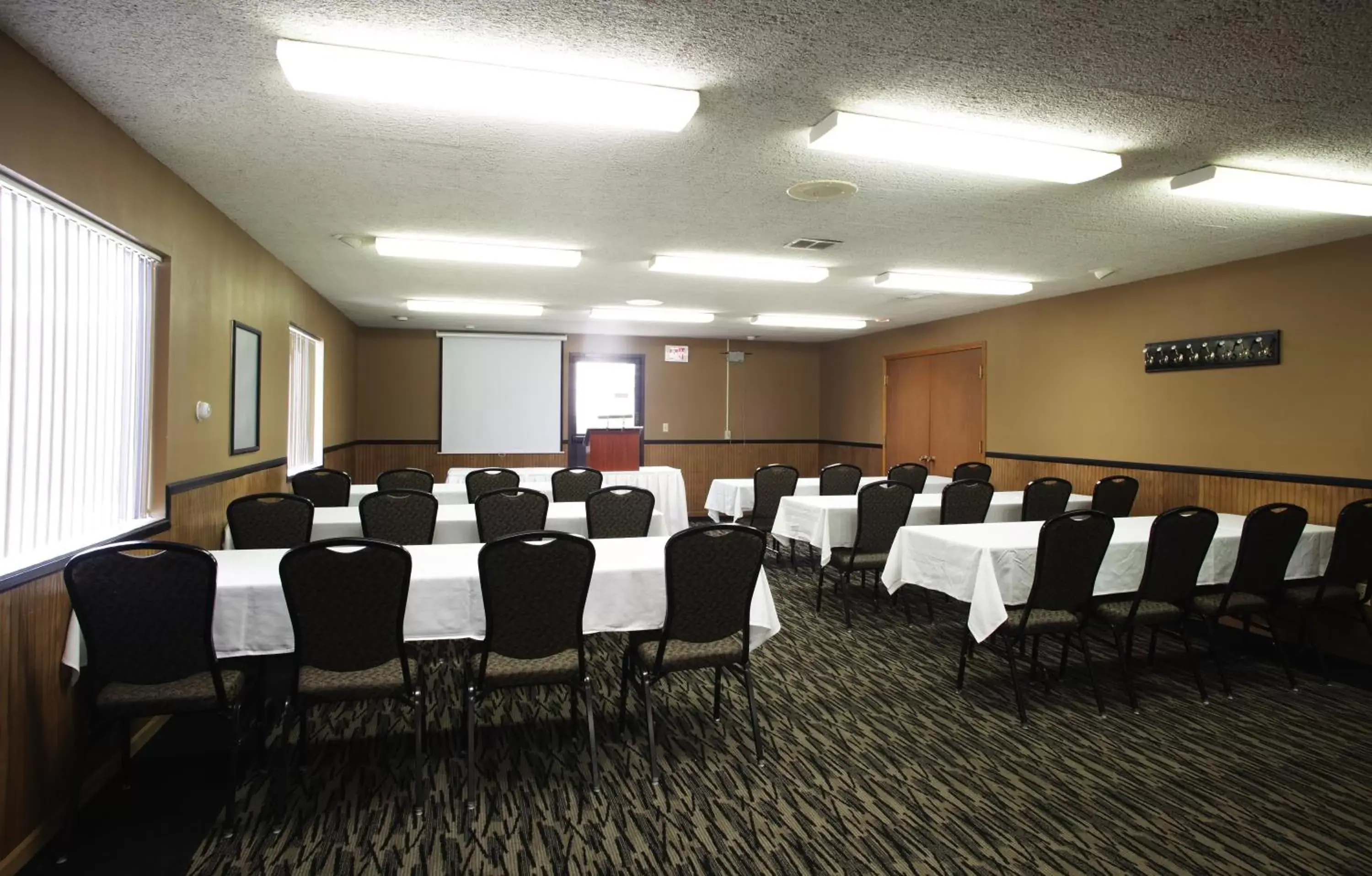 Banquet/Function facilities in Carrollton Hotel