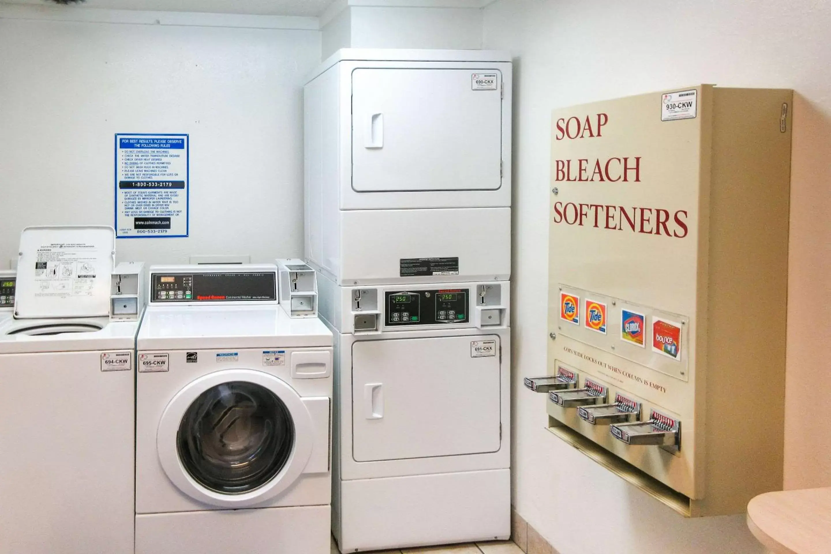 laundry, Kitchen/Kitchenette in Rodeway Inn Altoona