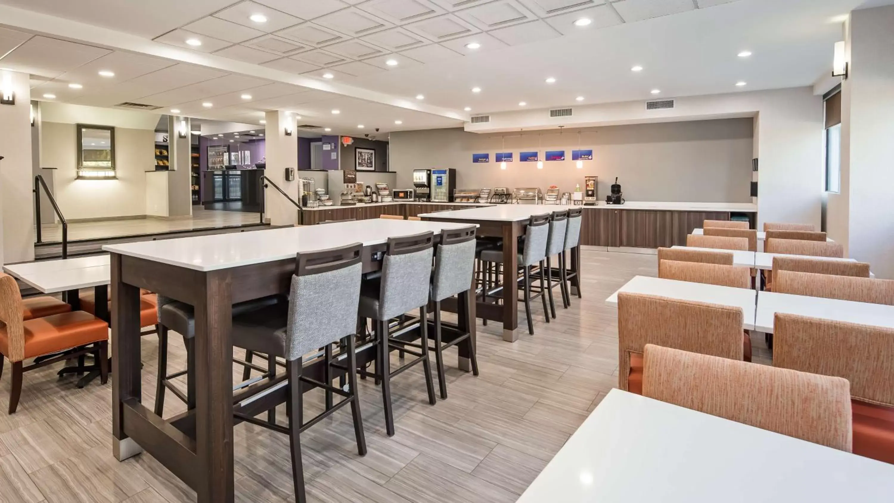 Restaurant/places to eat in Best Western Paramus Hotel & Suites Restaurant/places to eat in Best Western Paramus Hotel & Suites