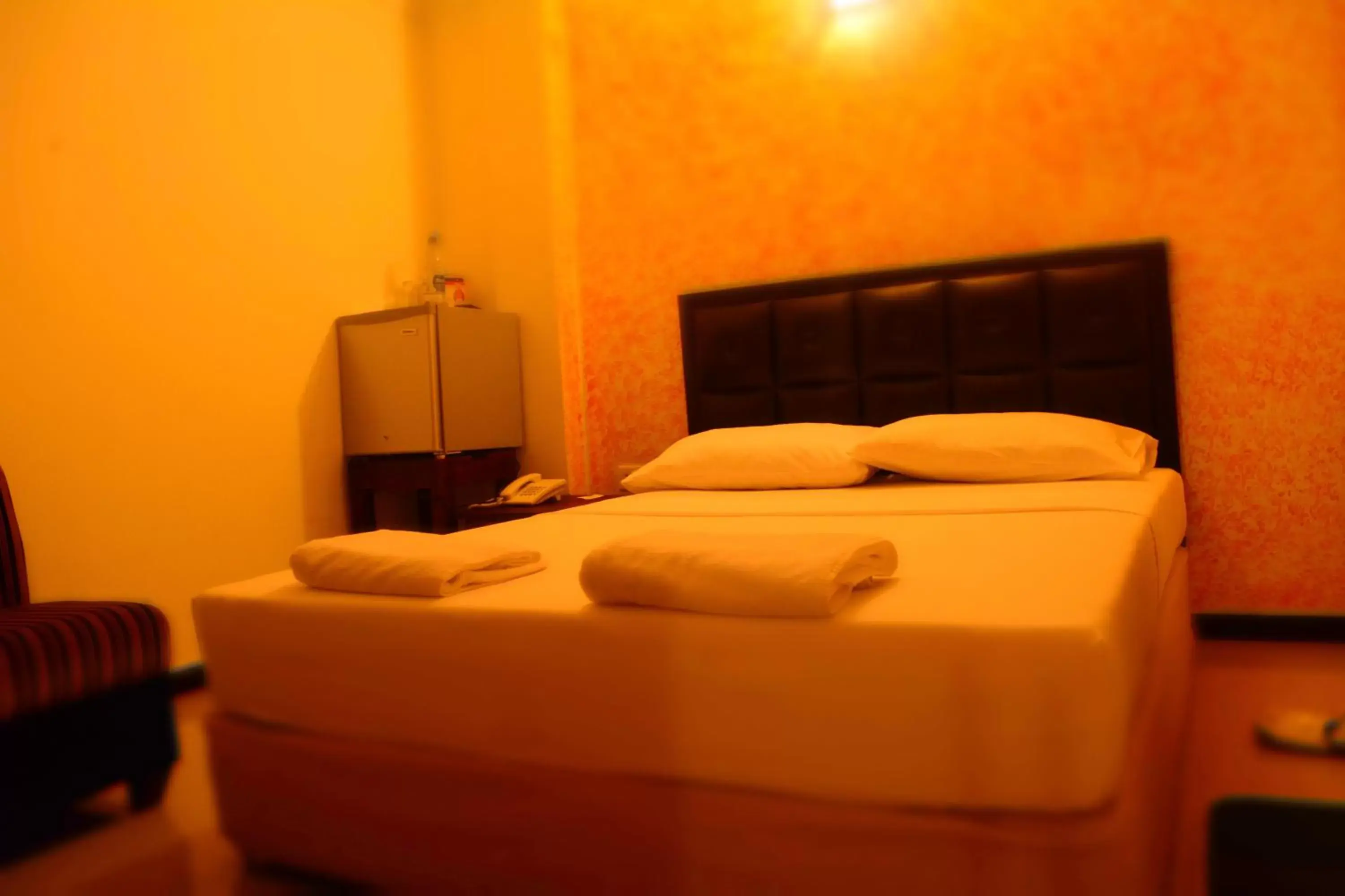 bunk bed, Bed in Saasha City Hotel