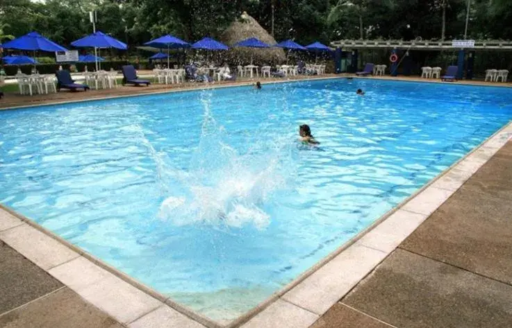 Aqua park, Swimming Pool in Hotel Guadaira Resort