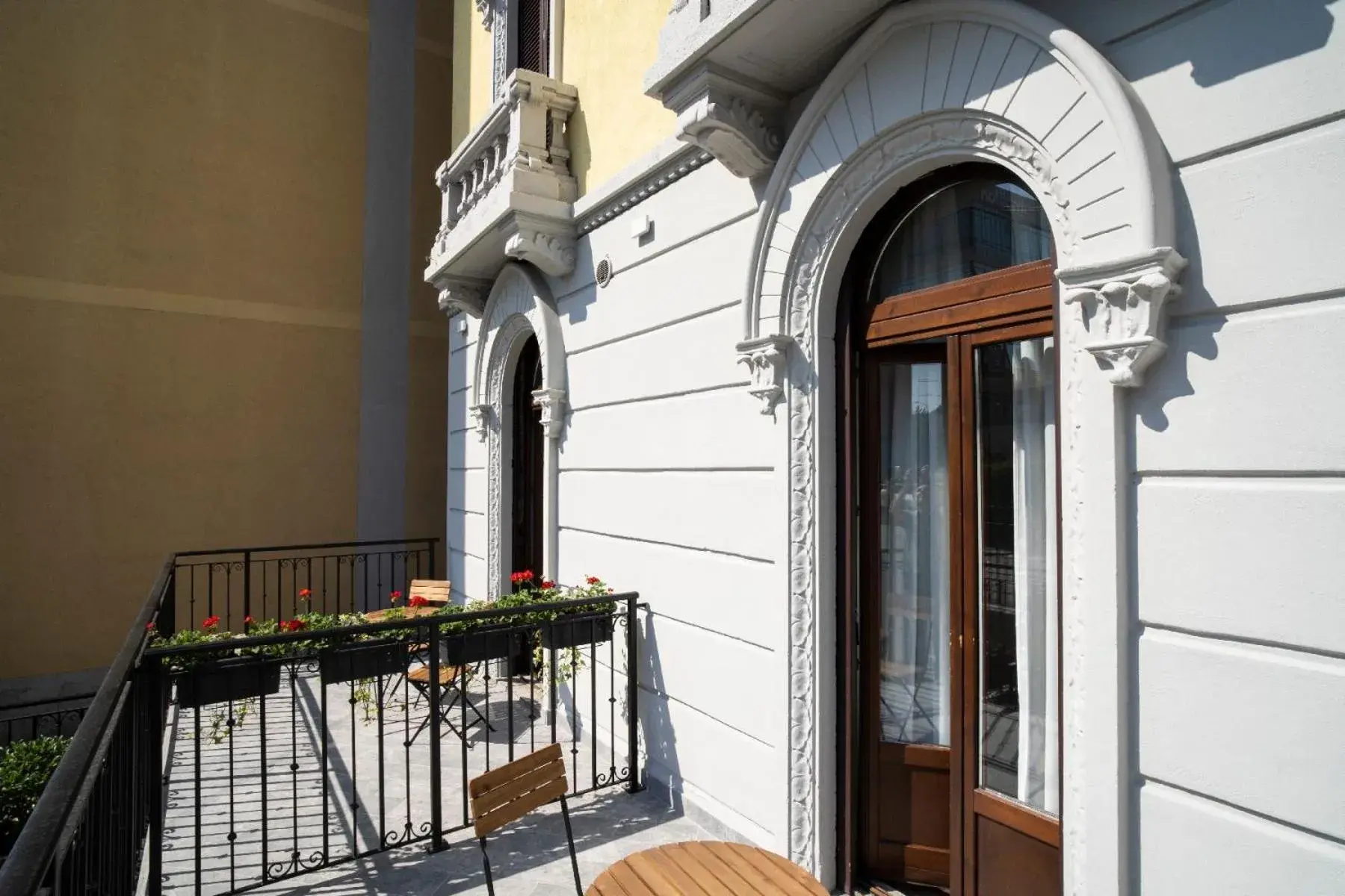 Balcony/Terrace in Villino Milano