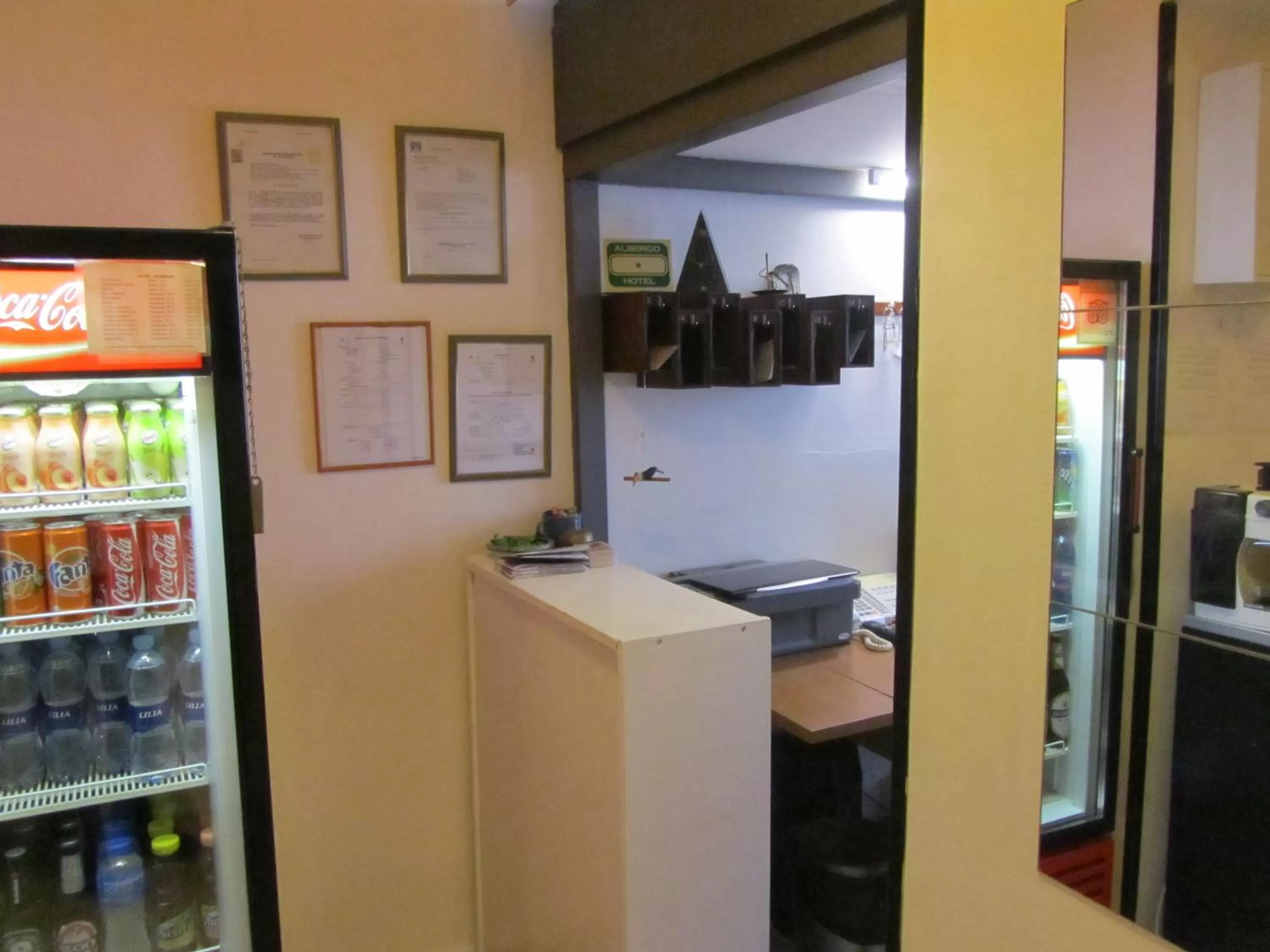 On-site shops in Hotel Gambara