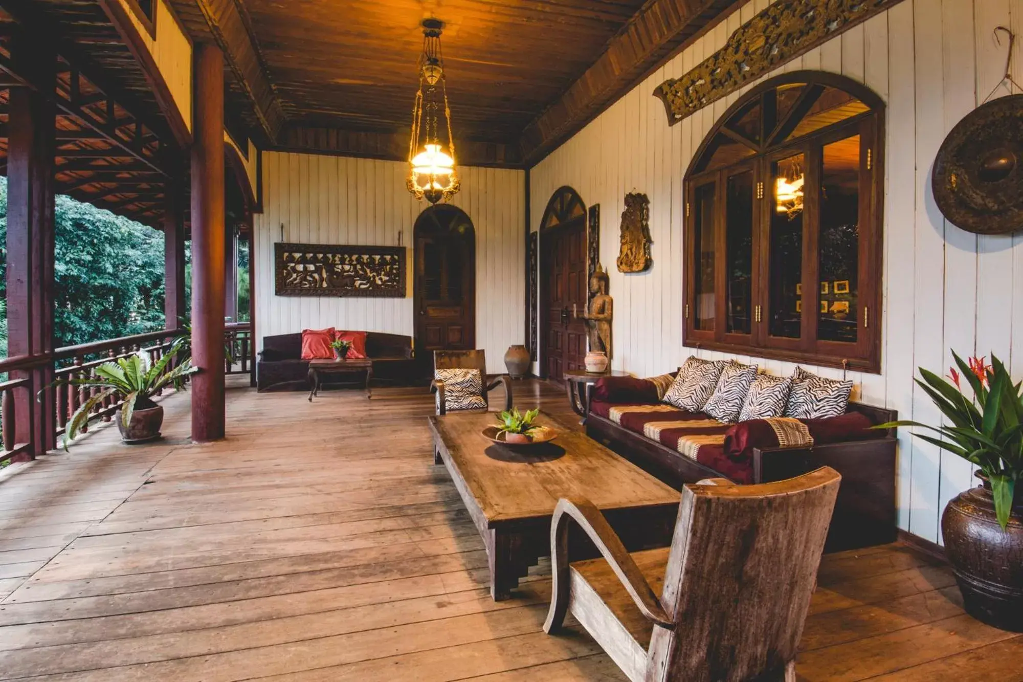 Balcony/Terrace, Seating Area in Terres Rouges Lodge