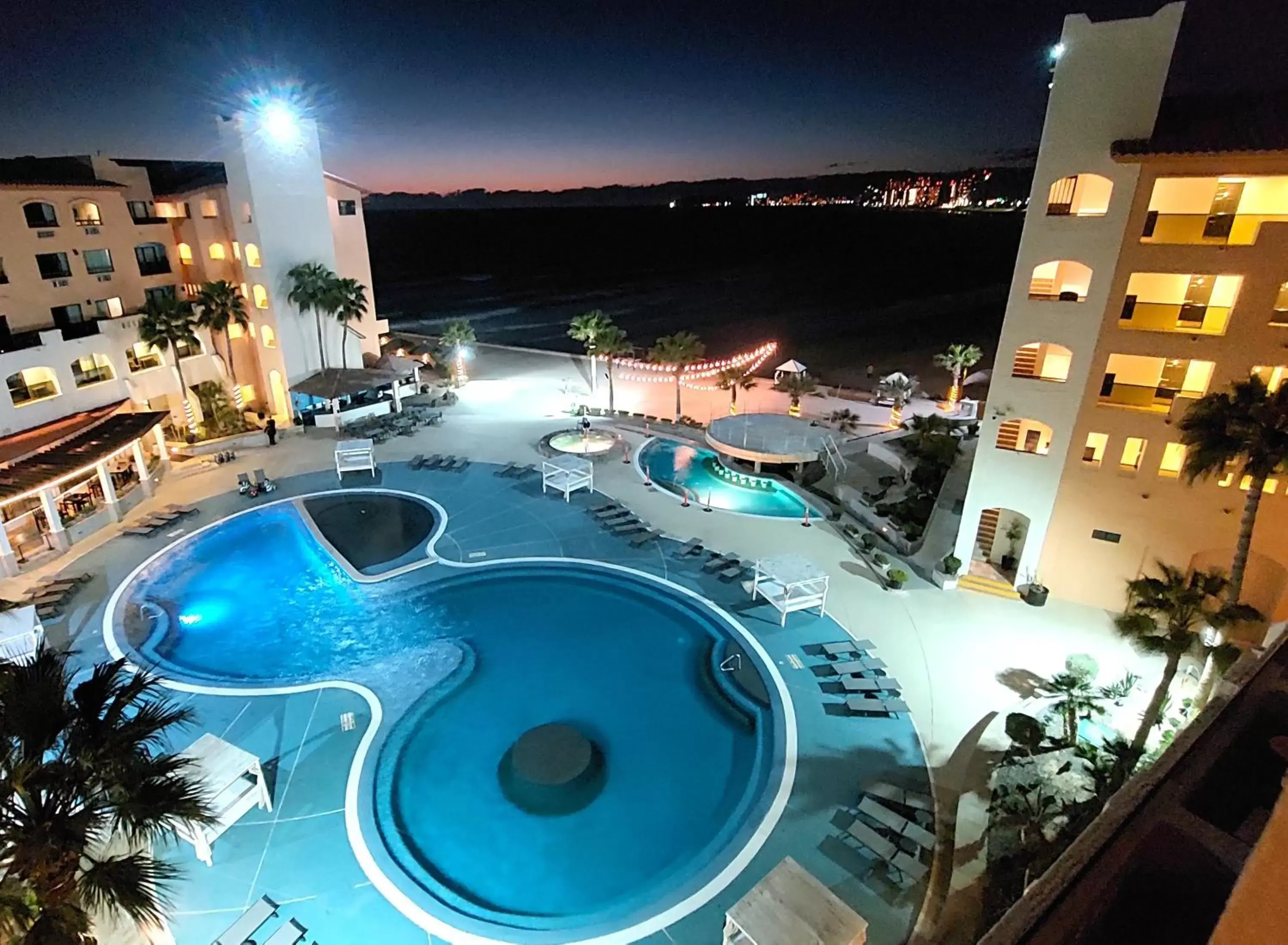 Property building, Pool View in Peñasco del Sol Hotel