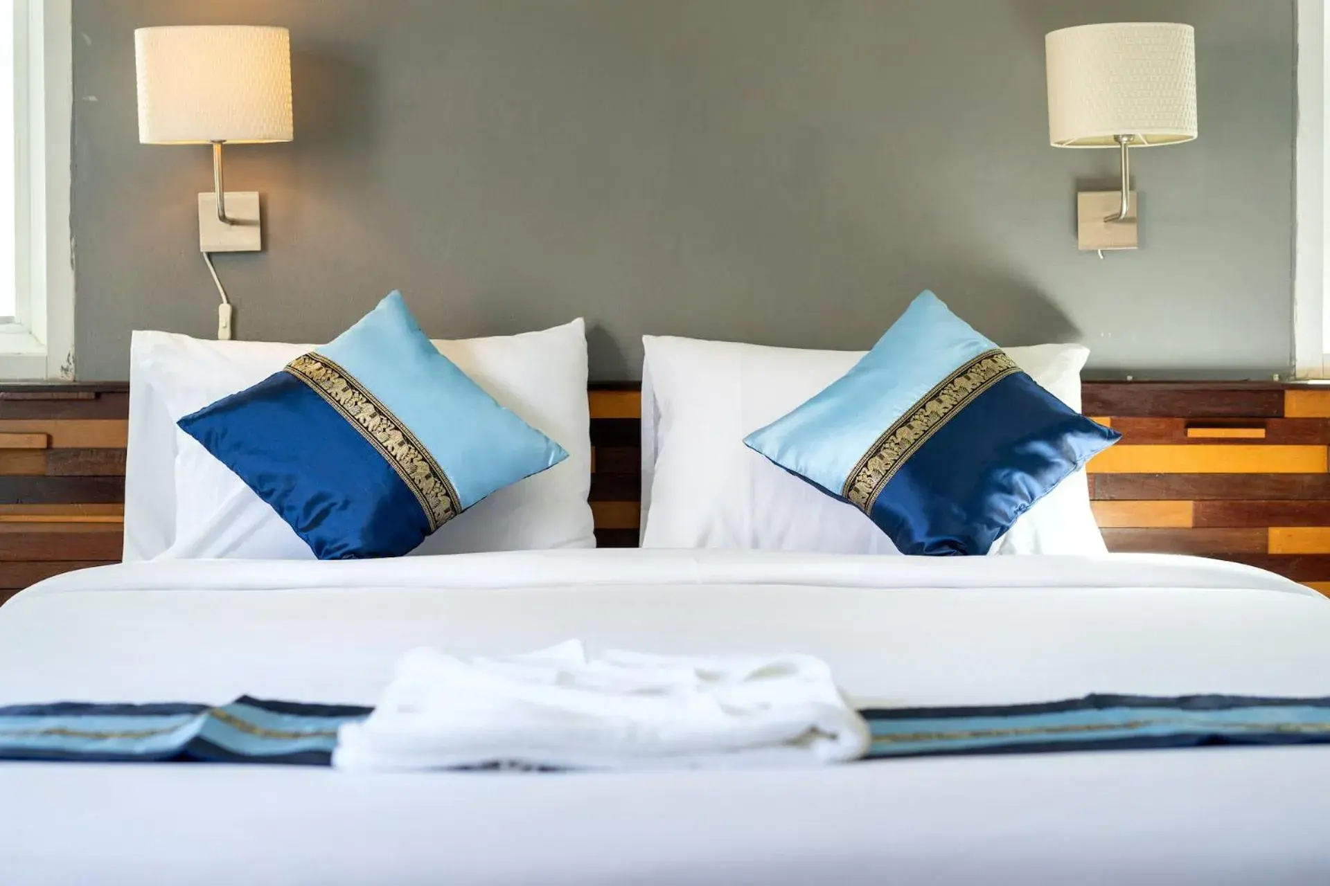 Bed in Memory 2 Bed in Memory 2