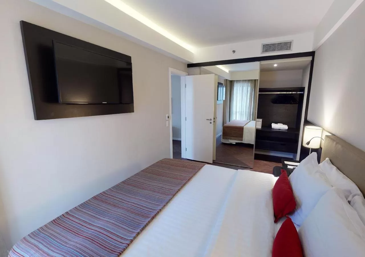 Bedroom, Bed in Estanplaza Funchal Faria Lima